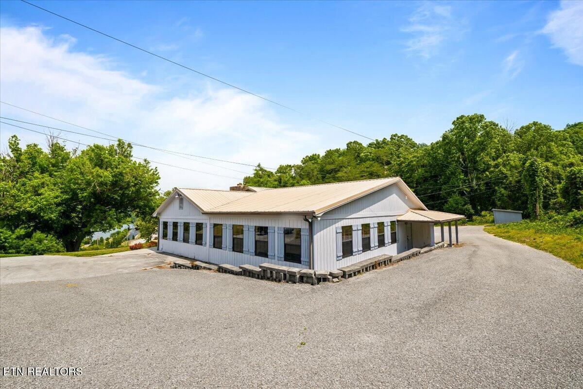 190 Dogwood Road Caryville TN 37714