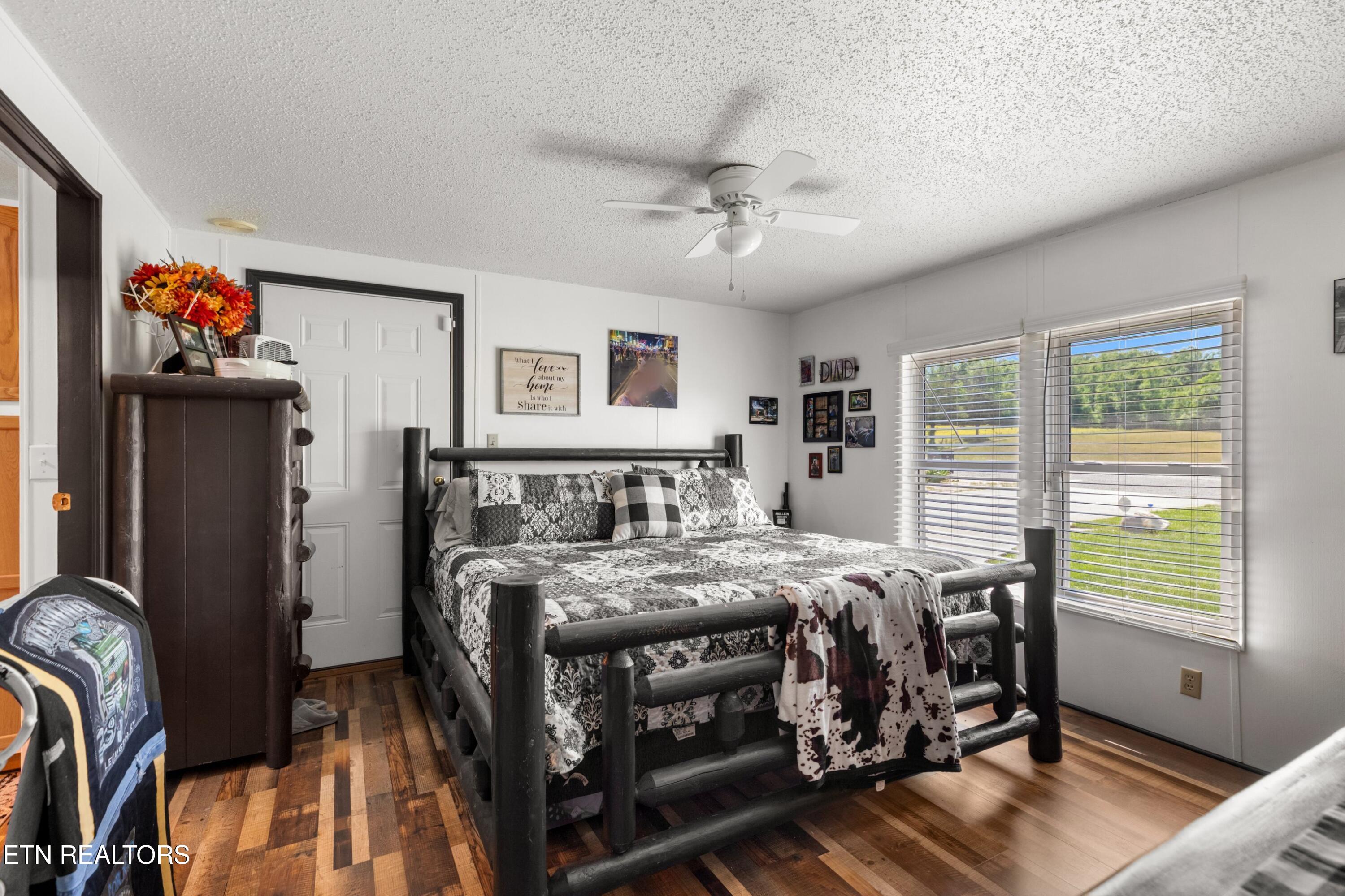 265 Leach Acres Speedwell TN 37870