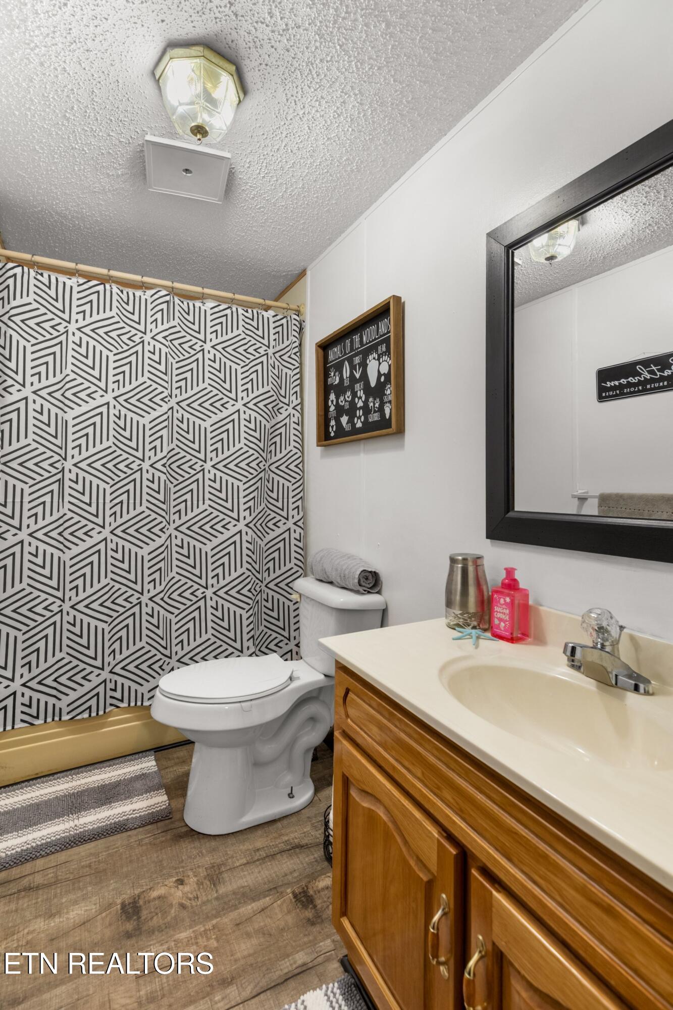 265 Leach Acres Speedwell TN 37870