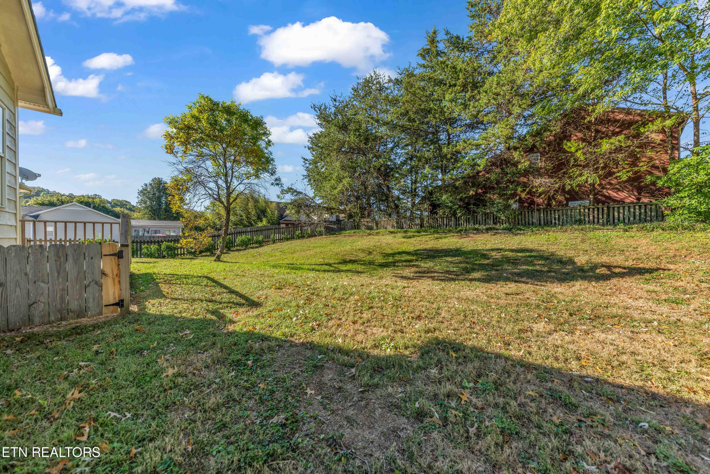 1537 Secretariat Boulevard Knoxville TN 37931