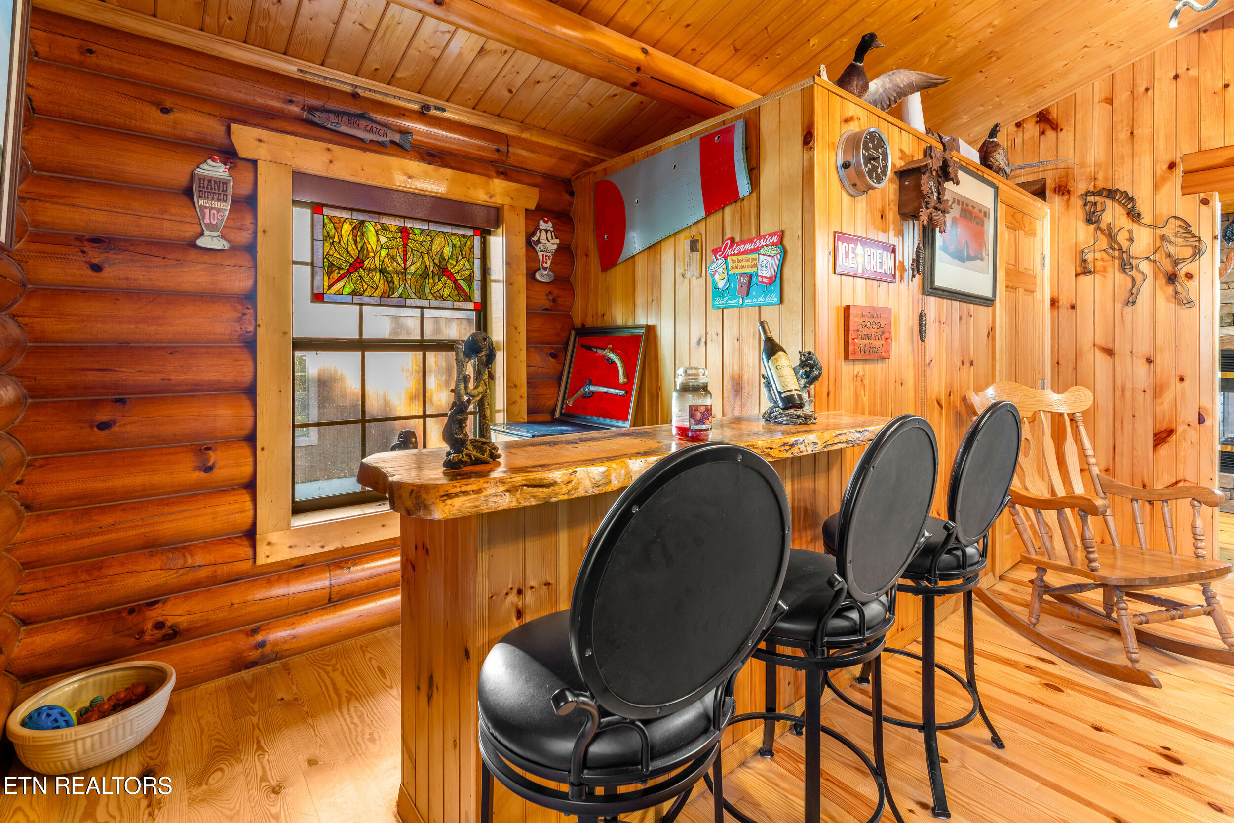 228 Pattie Gap Road Philadelphia TN 37846