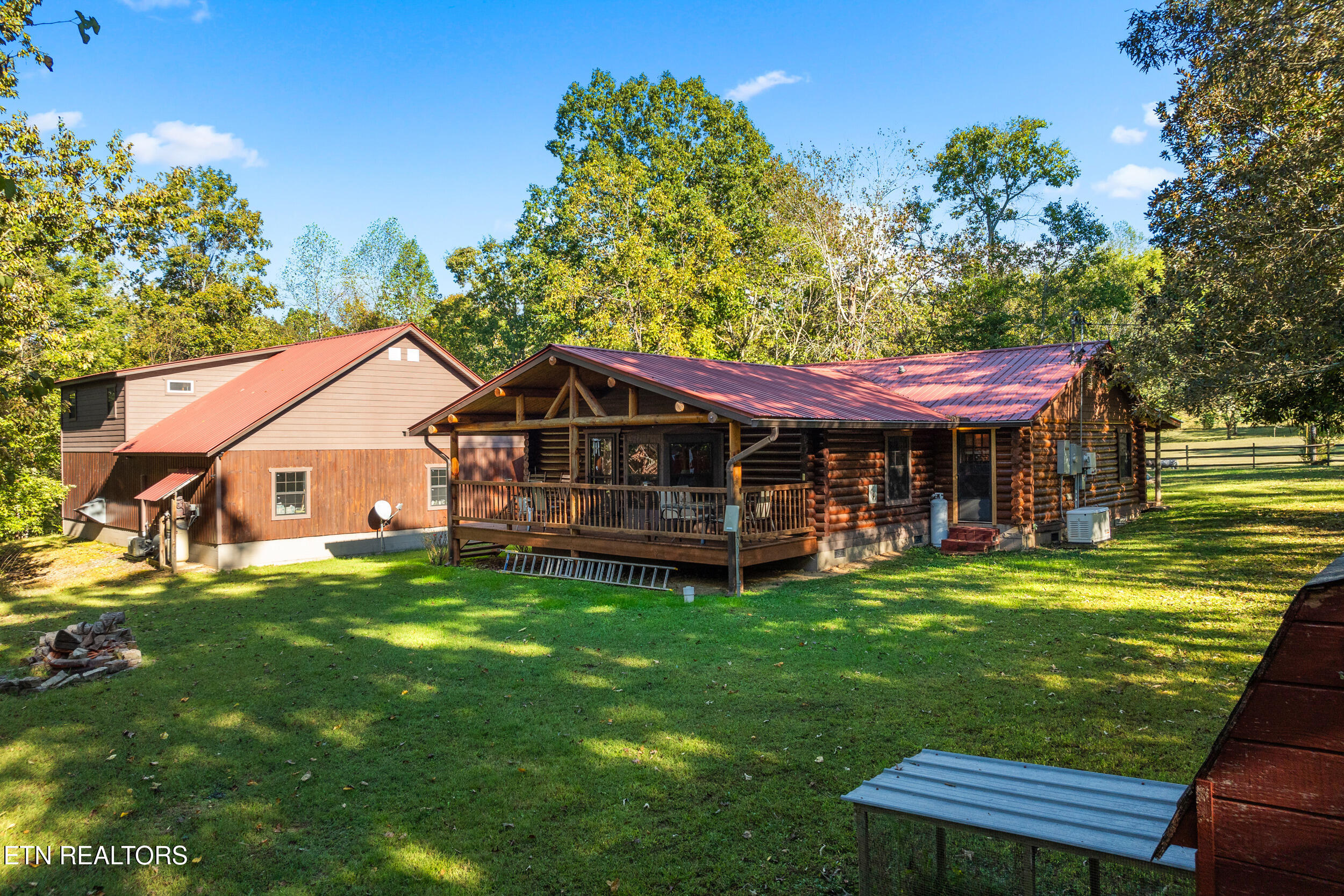 228 Pattie Gap Road Philadelphia TN 37846