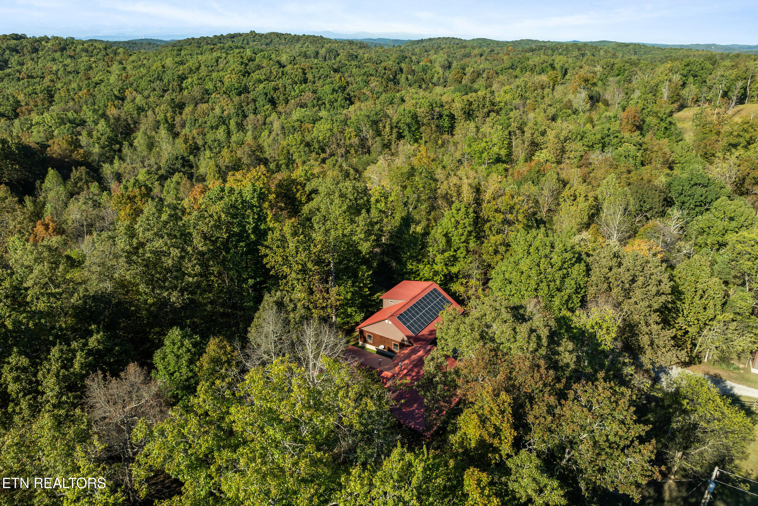 228 Pattie Gap Road Philadelphia TN 37846