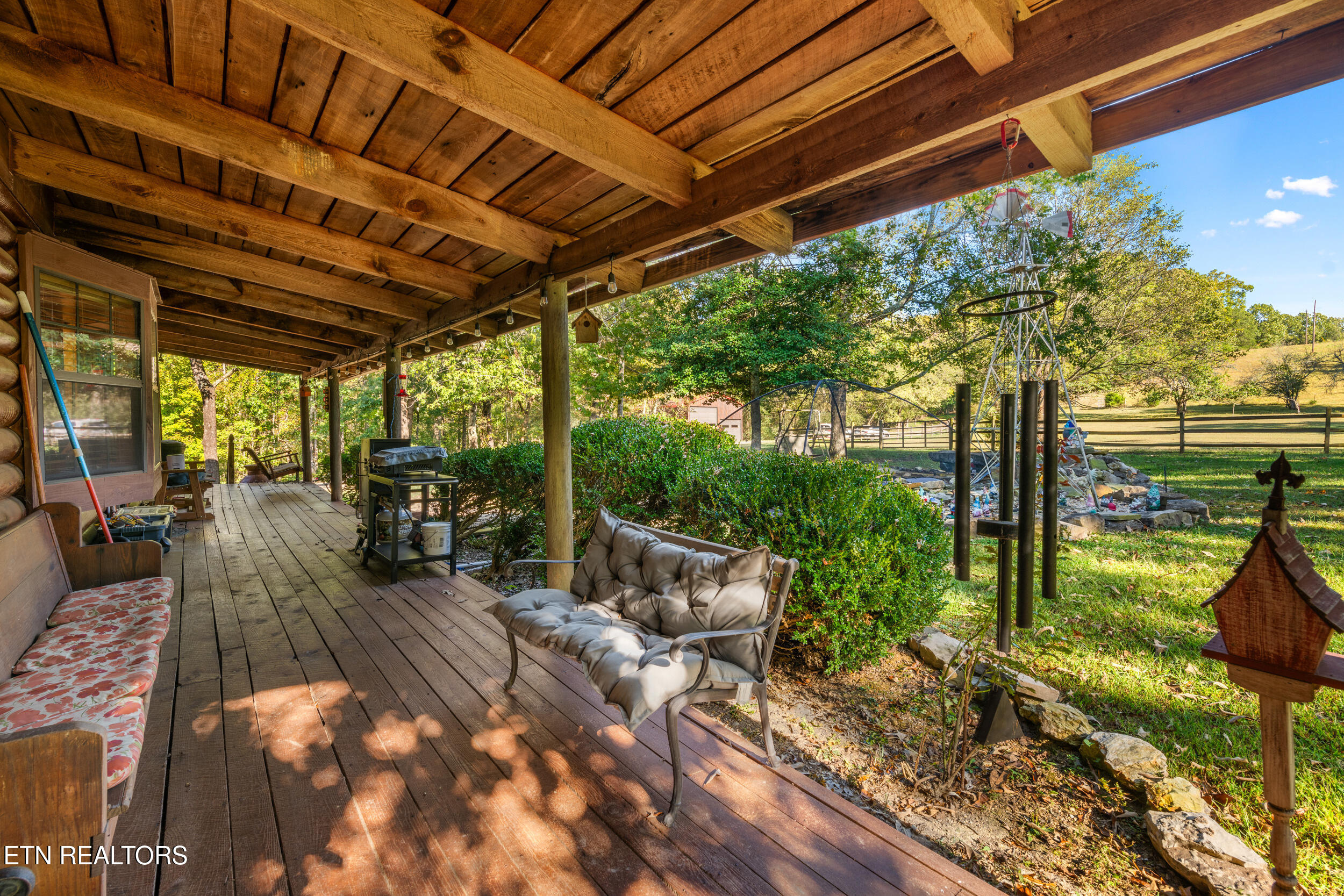 228 Pattie Gap Road Philadelphia TN 37846