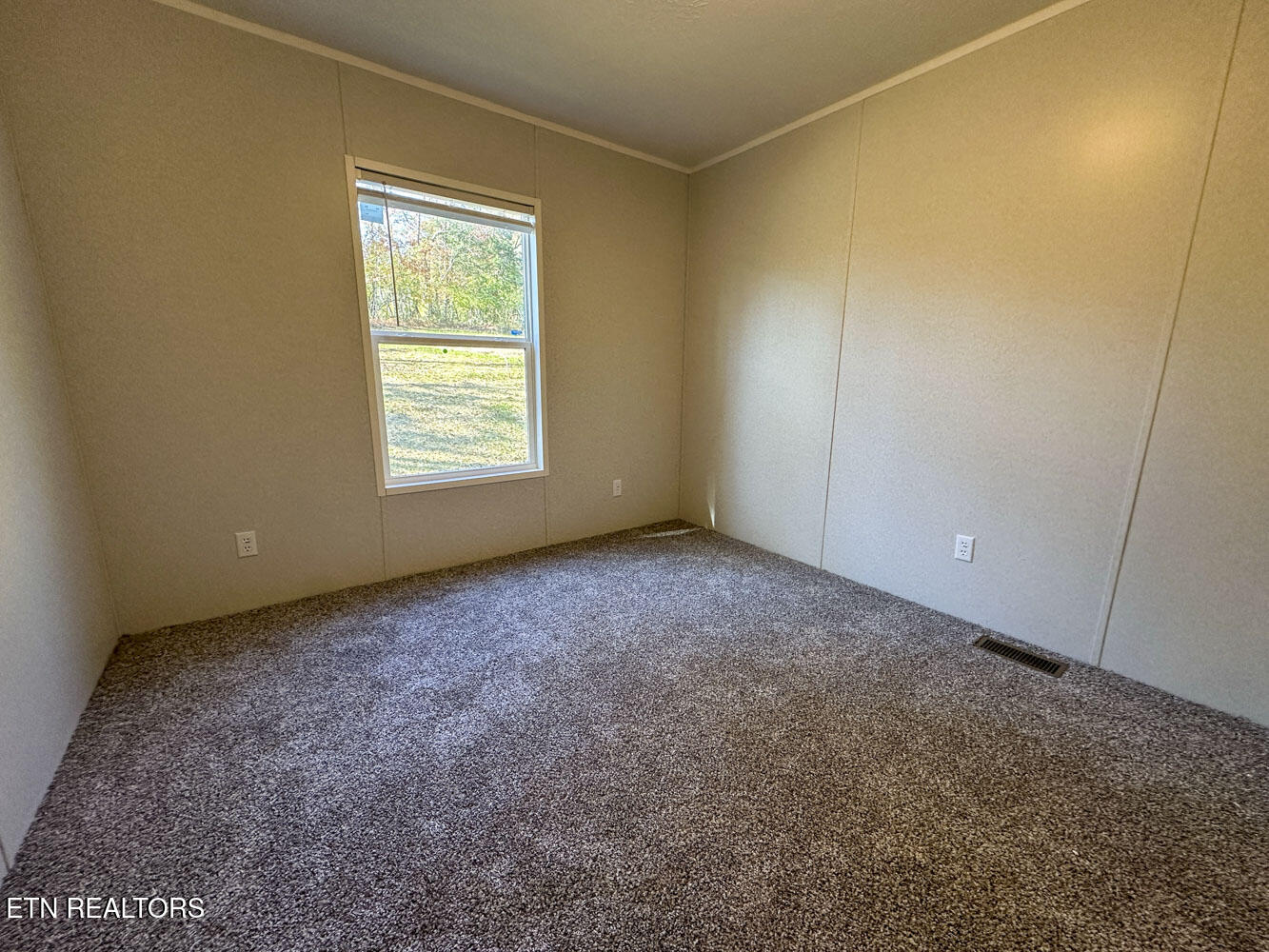 354 Bungalow Drive Dandridge TN 37725