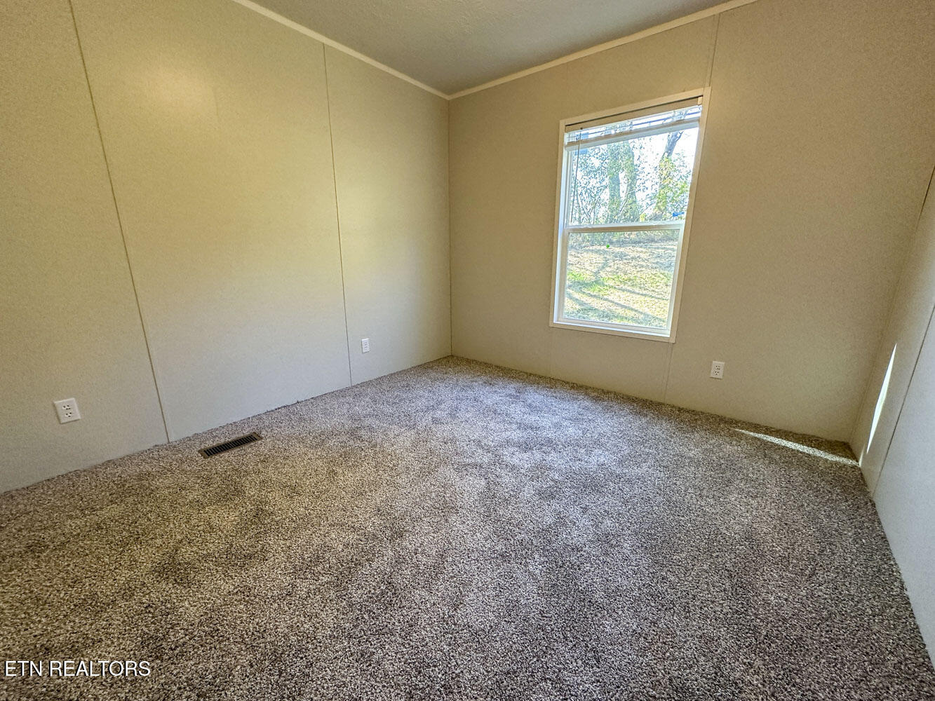 354 Bungalow Drive Dandridge TN 37725
