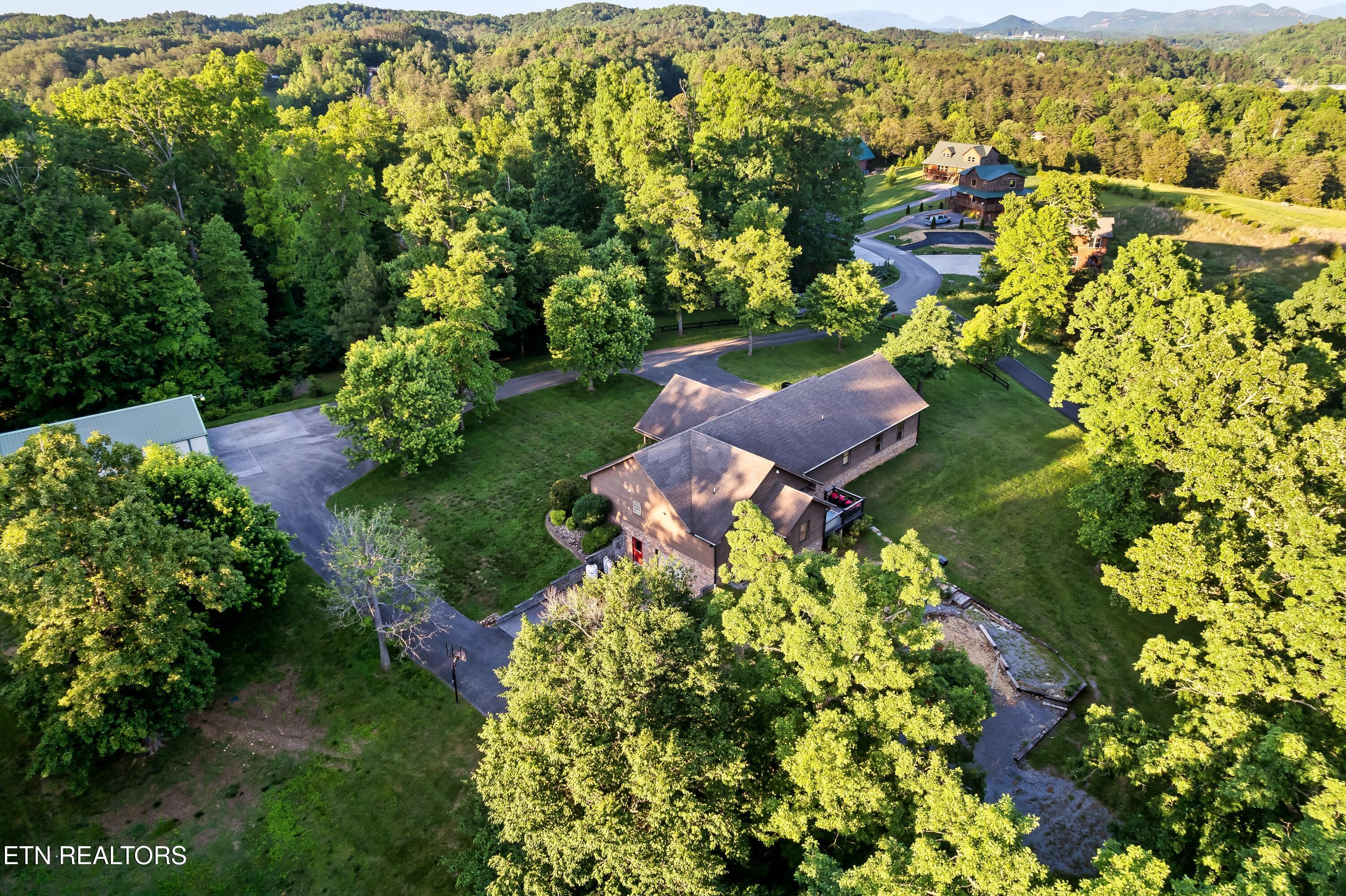 2744 Dayne Drive Sevierville TN 37876