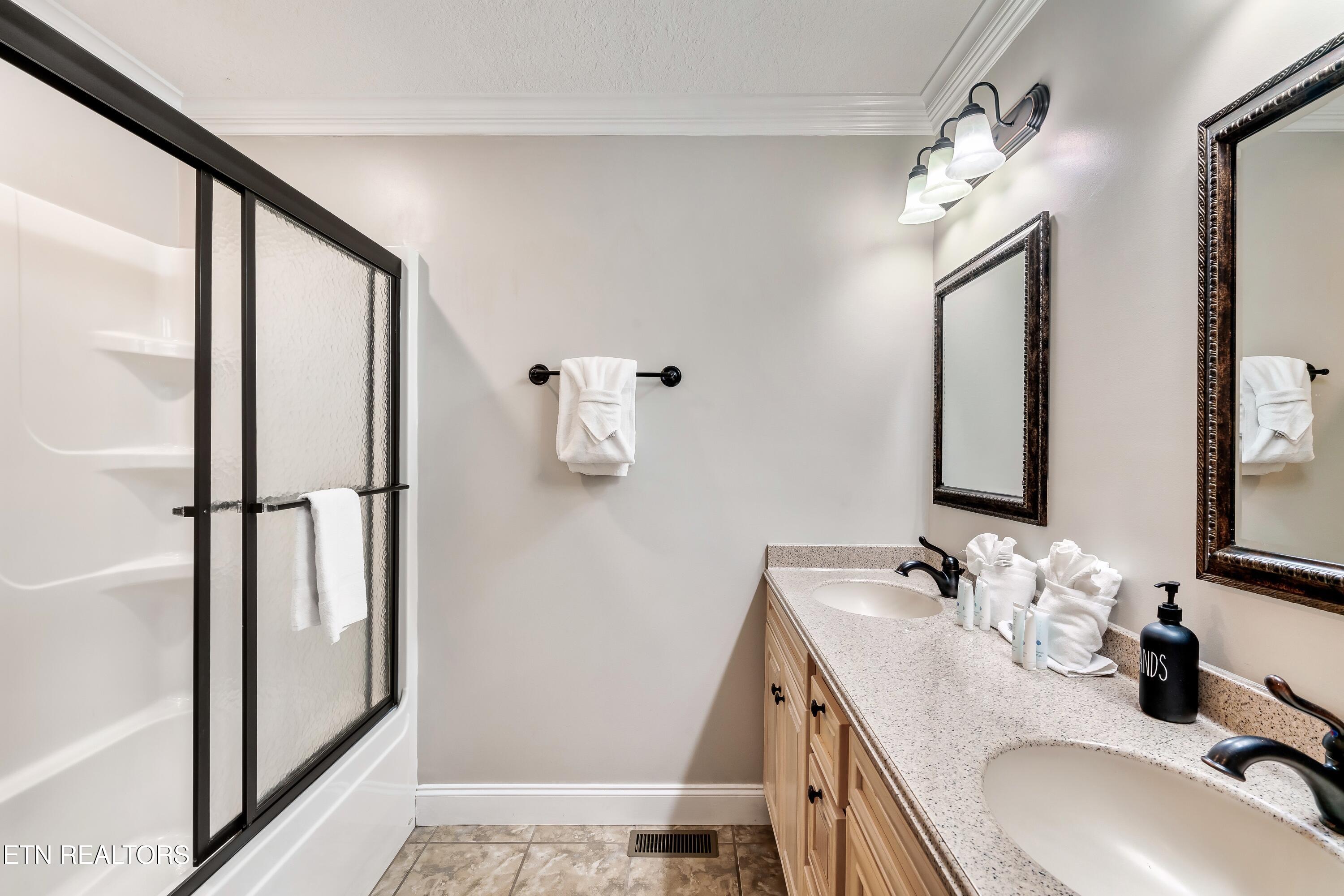 2744 Dayne Drive Sevierville TN 37876