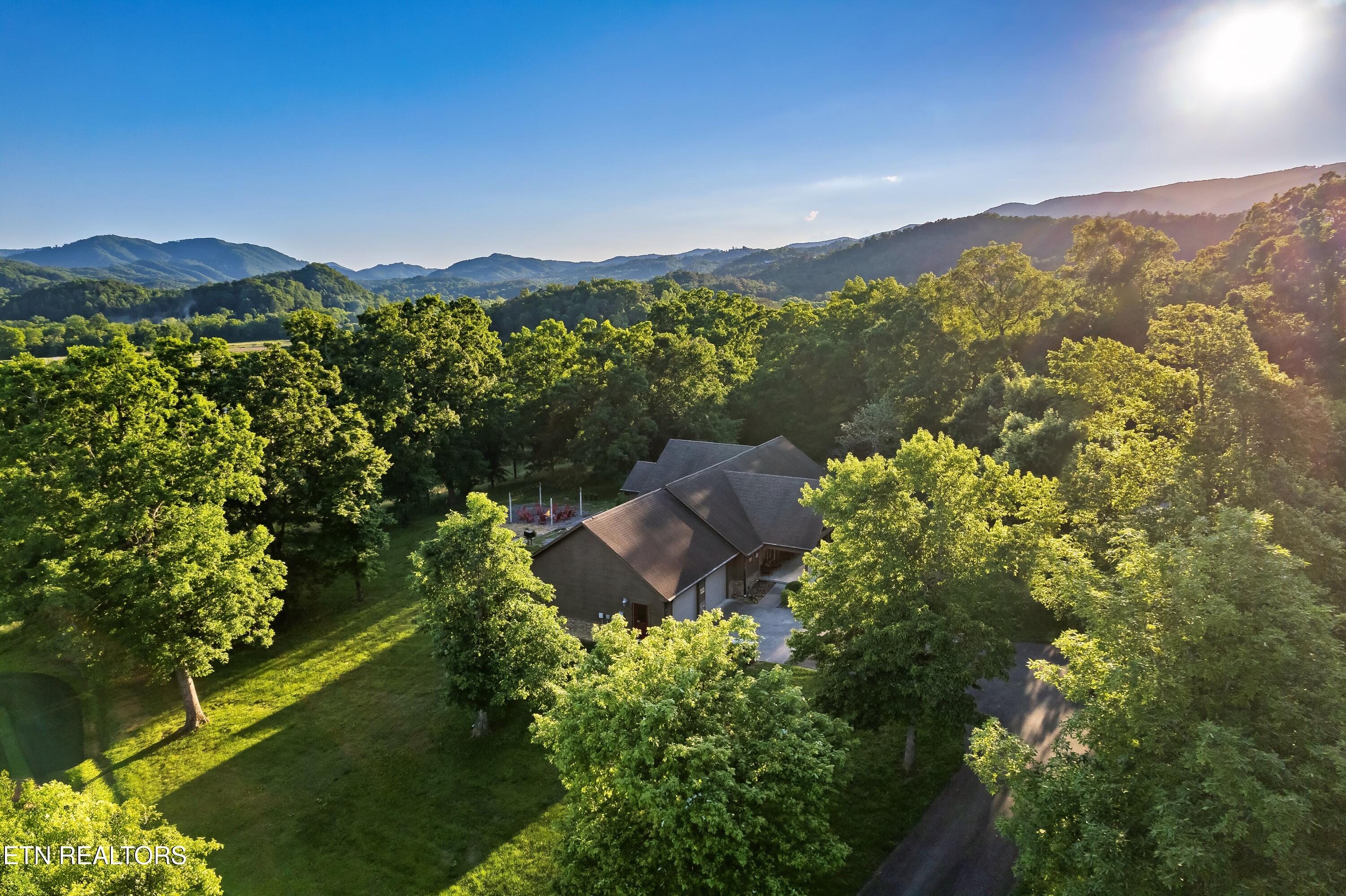 2744 Dayne Drive Sevierville TN 37876