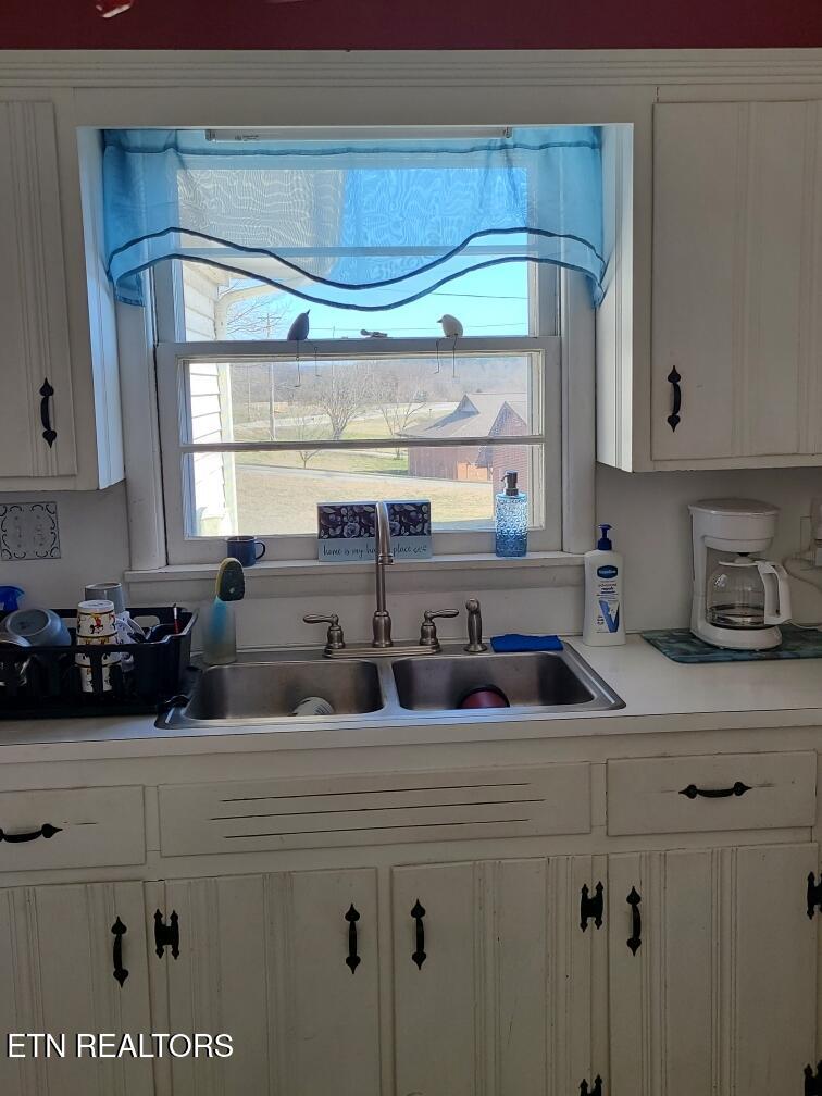 455 Jennings Creek Highway Gainesboro TN 38562