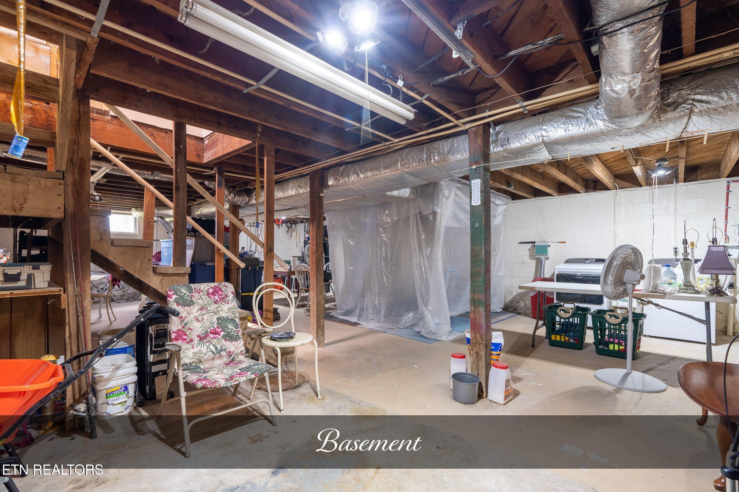 455 Jennings Creek Highway Gainesboro TN 38562