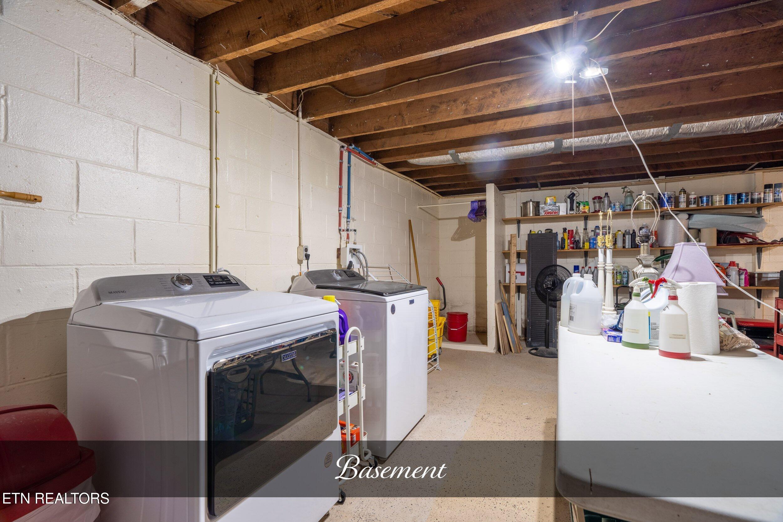 455 Jennings Creek Highway Gainesboro TN 38562