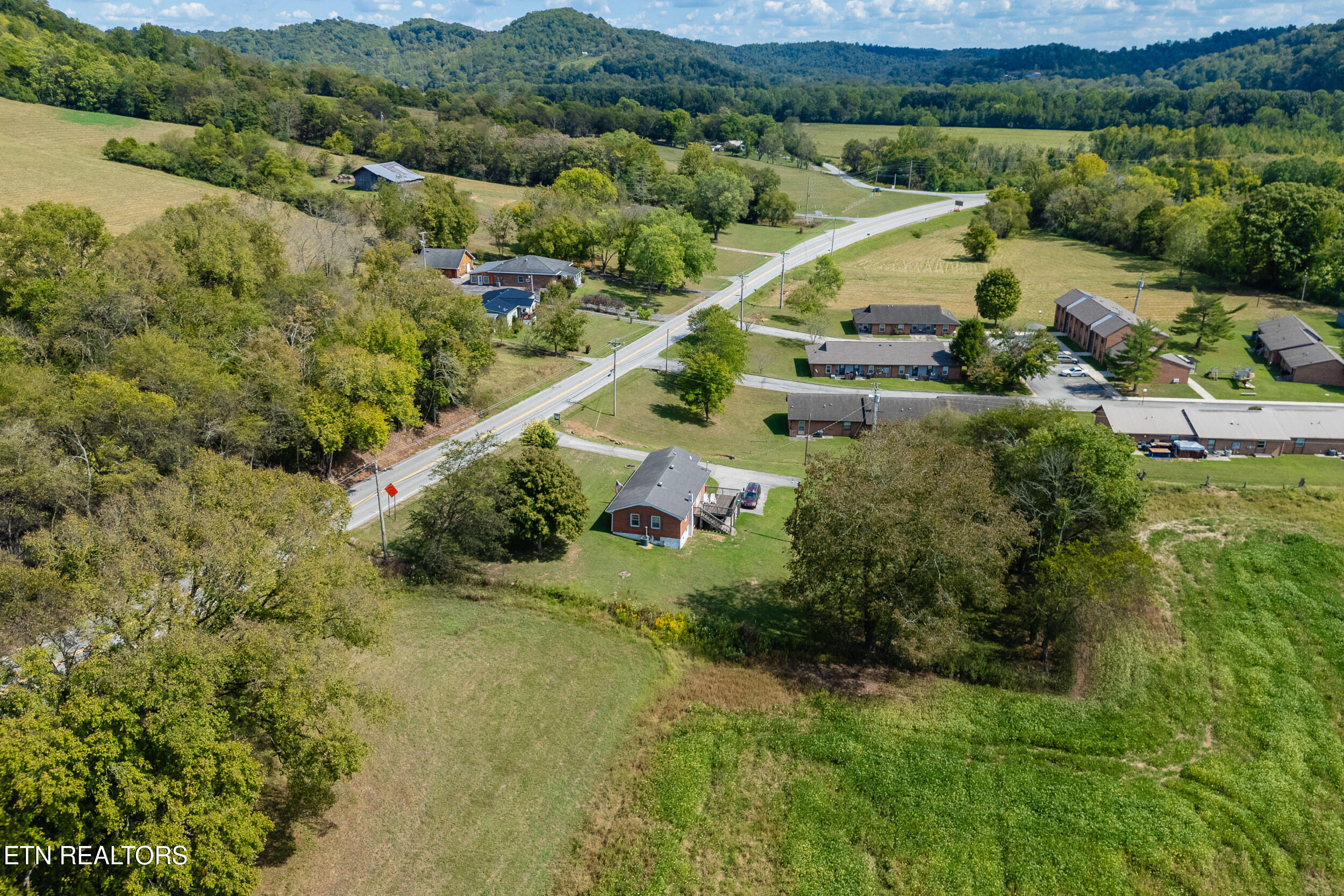 455 Jennings Creek Highway Gainesboro TN 38562