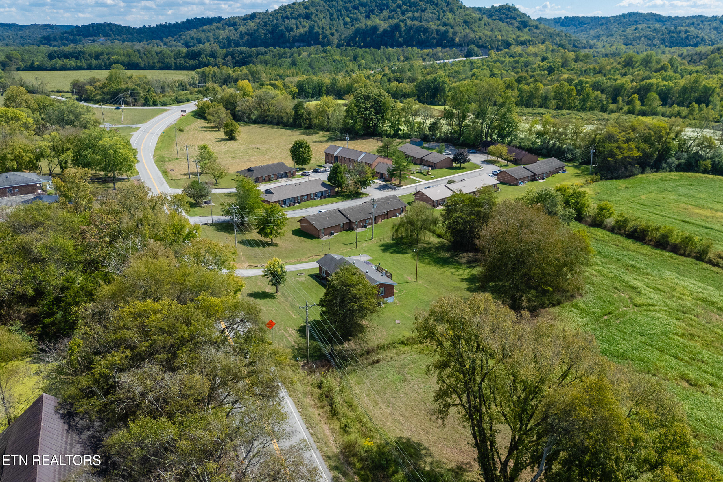 455 Jennings Creek Highway Gainesboro TN 38562