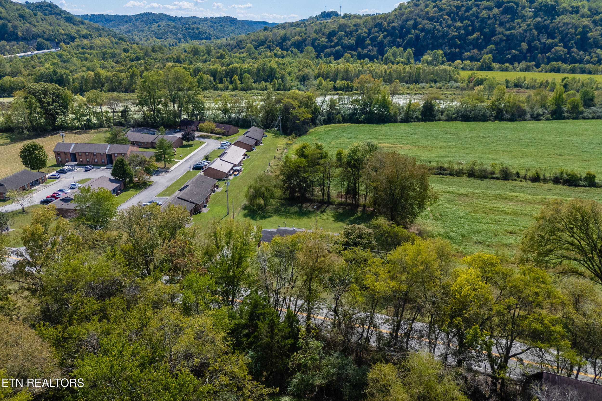 455 Jennings Creek Highway Gainesboro TN 38562