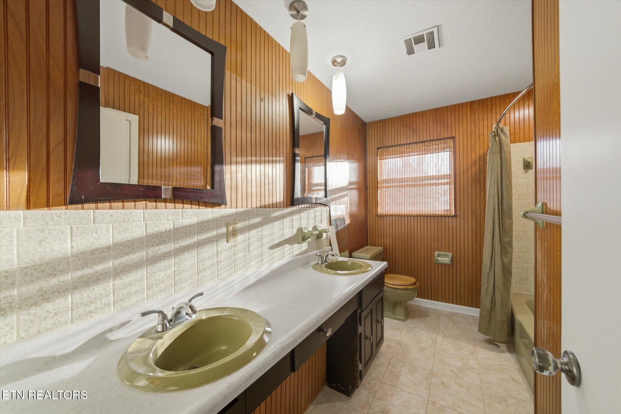 241 Crowfield Road Knoxville TN 37922