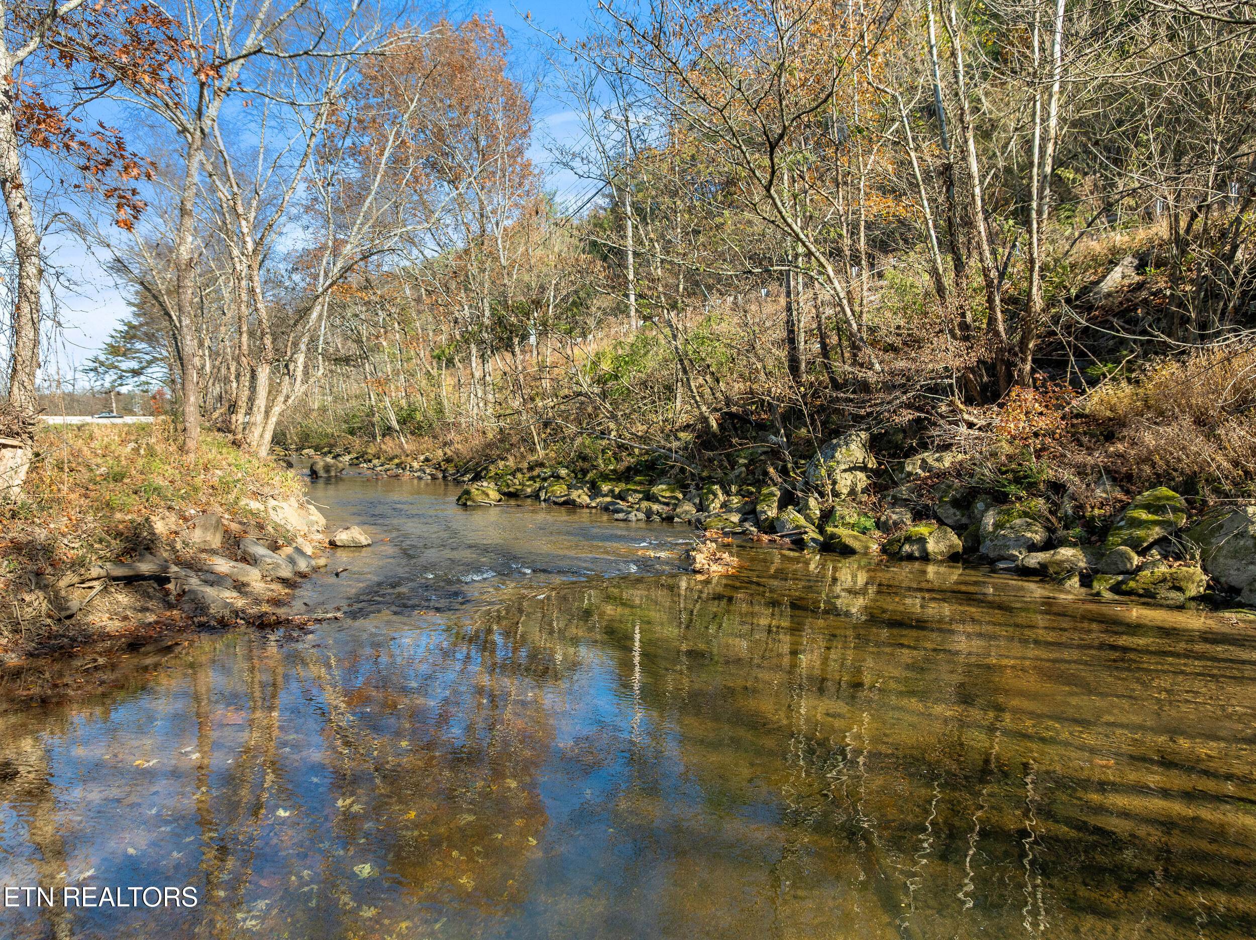 3131 Cherokee Valley Drive Sevierville TN 37862