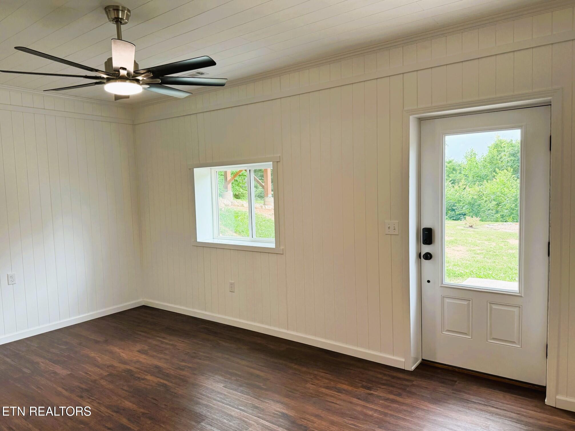 251 Topaz Lane New Tazewell TN 37825