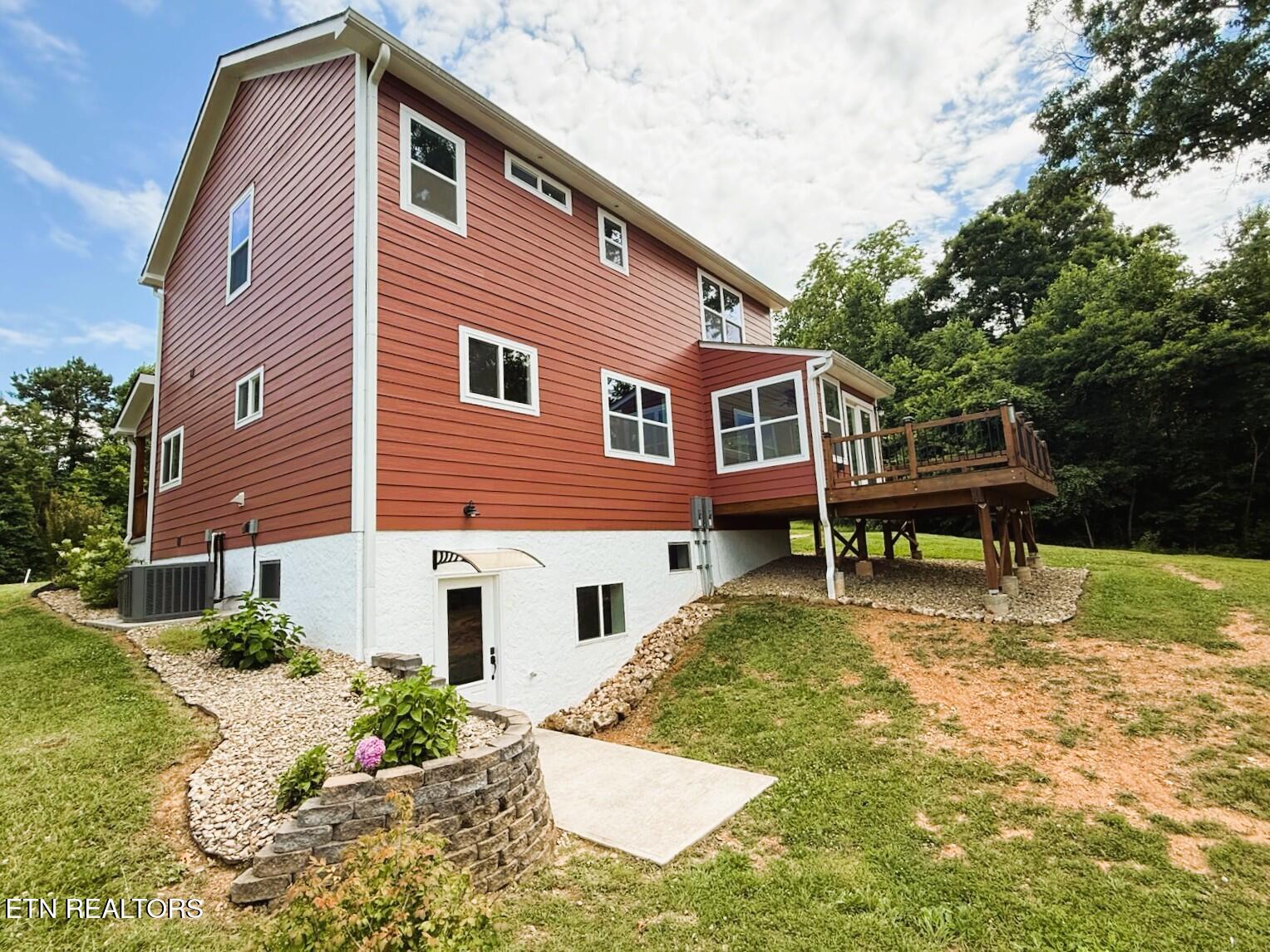 251 Topaz Lane New Tazewell TN 37825