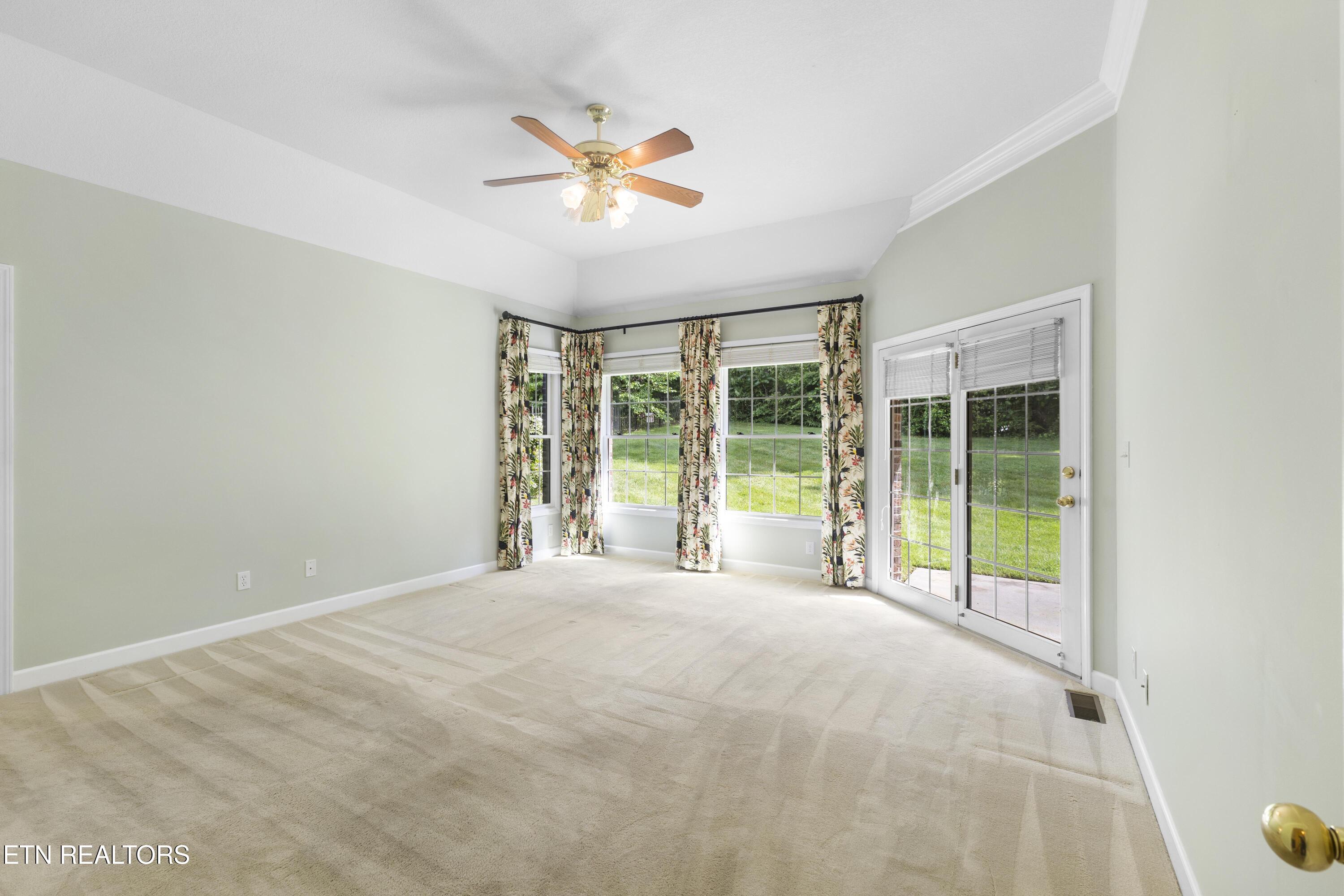 7320 Meadow Creek Trail Knoxville TN 37931