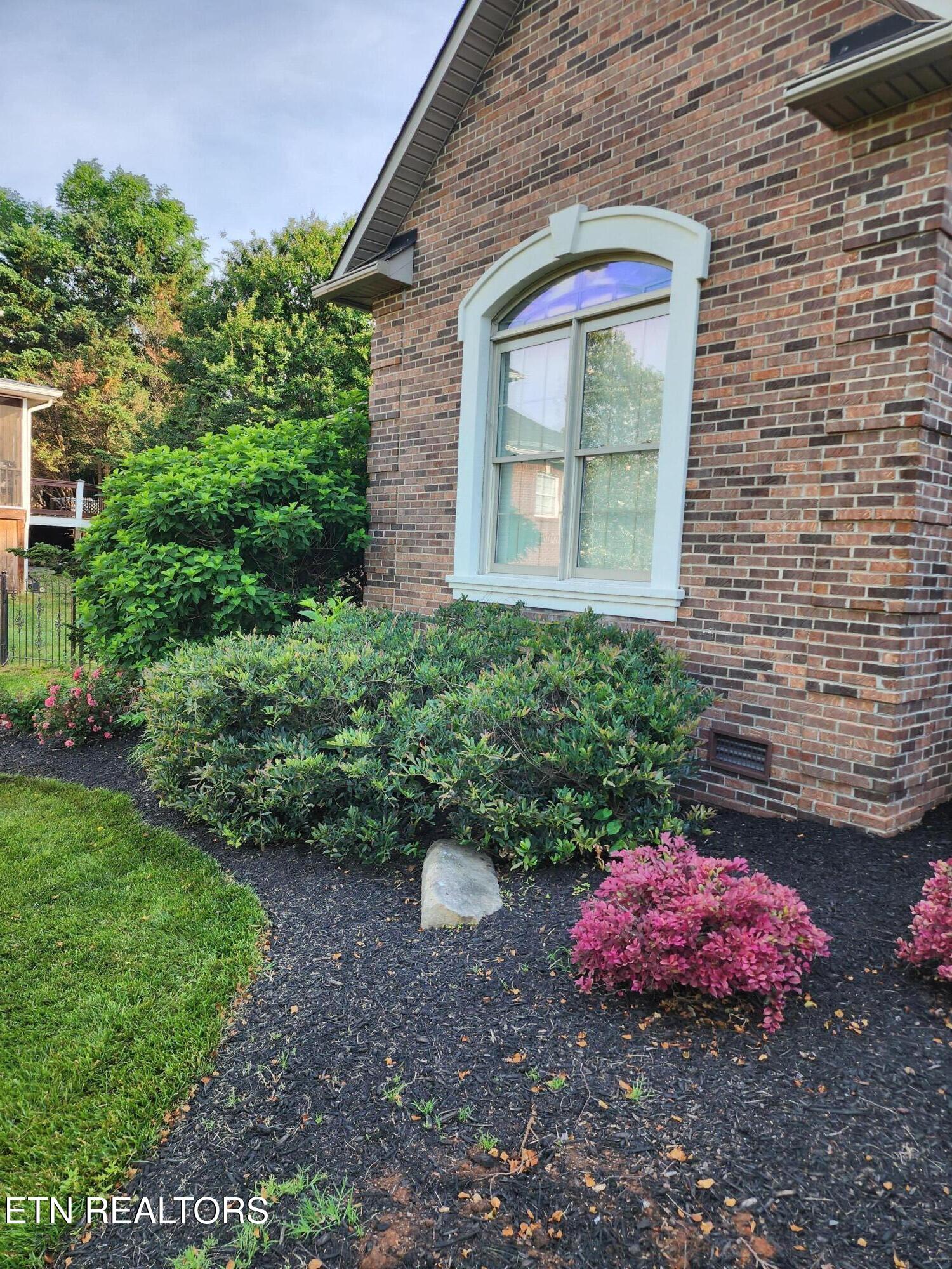 7320 Meadow Creek Trail Knoxville TN 37931