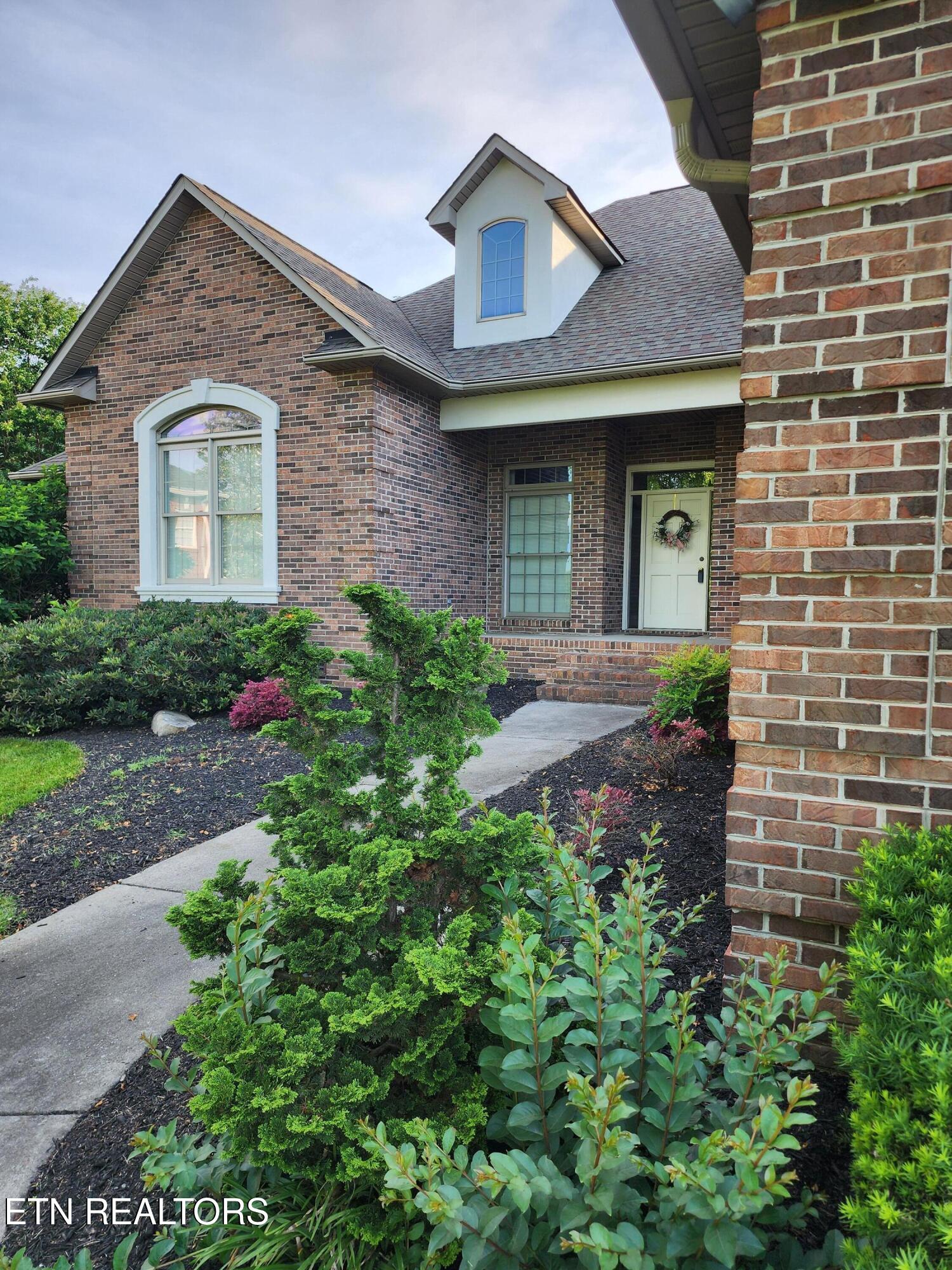 7320 Meadow Creek Trail Knoxville TN 37931