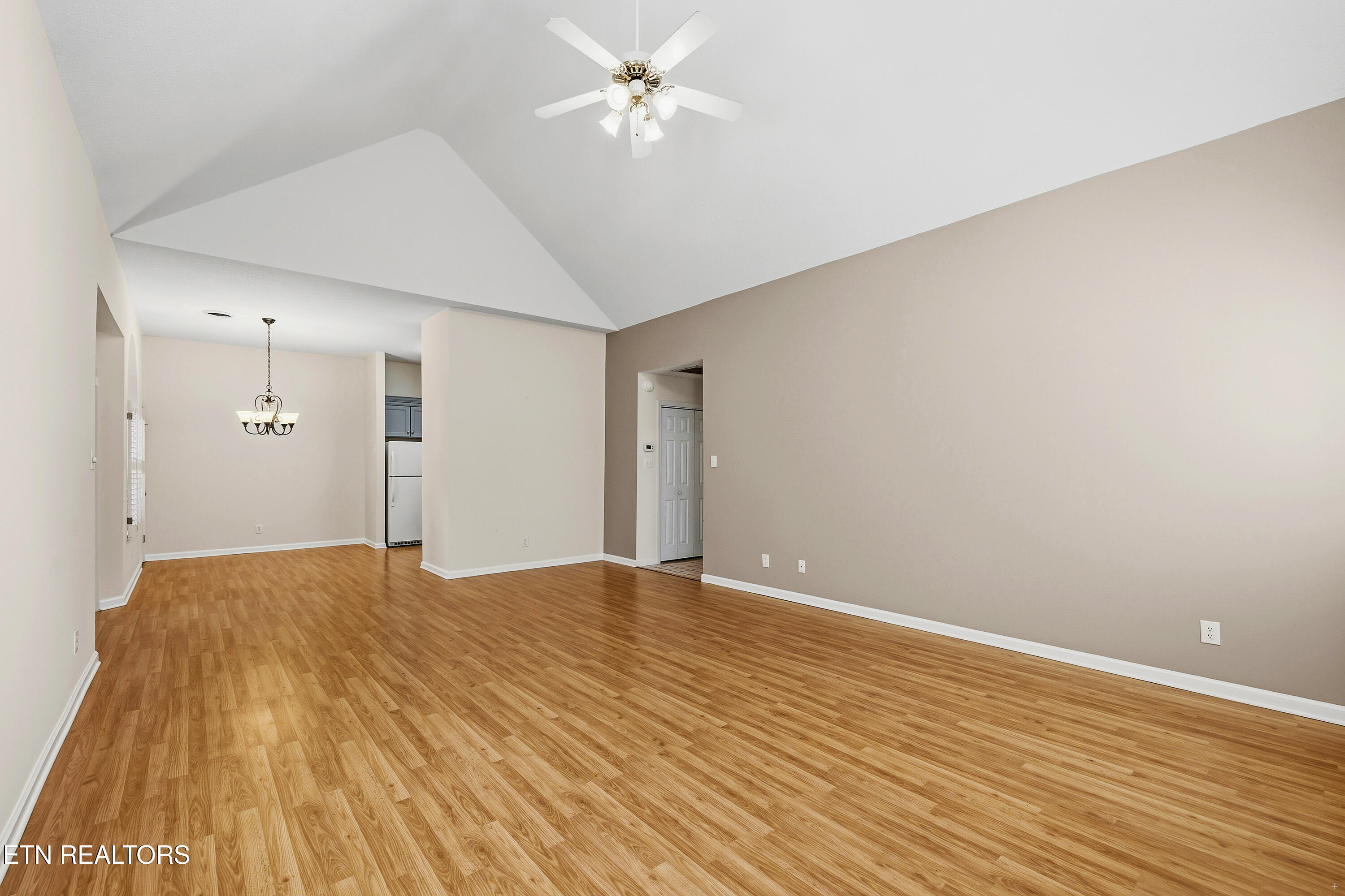 3425 Laurel View Road Knoxville TN 37917