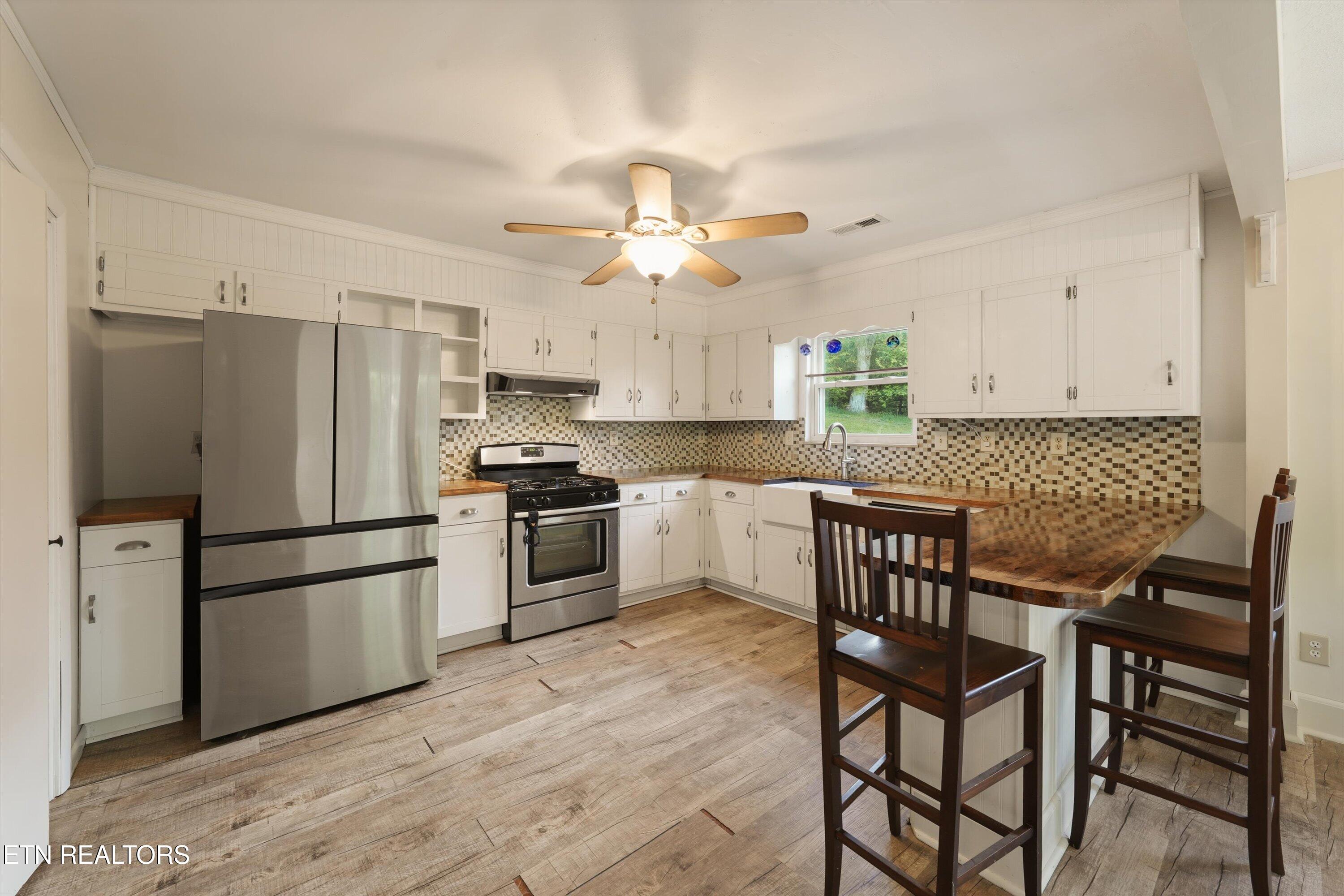 1119 County Road 130 Riceville TN 37370