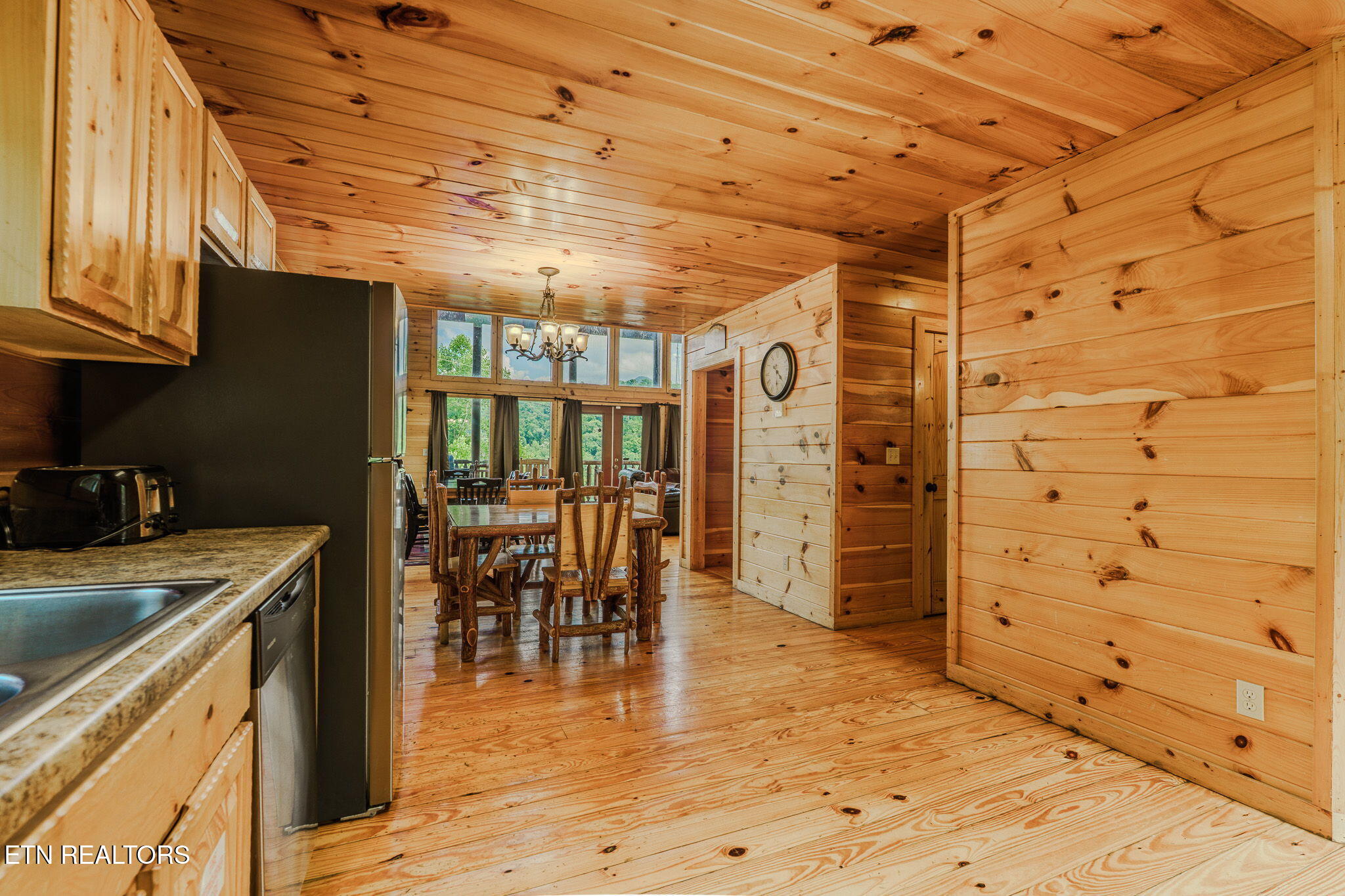 205 W Pinnacle Drive Gatlinburg TN 37738