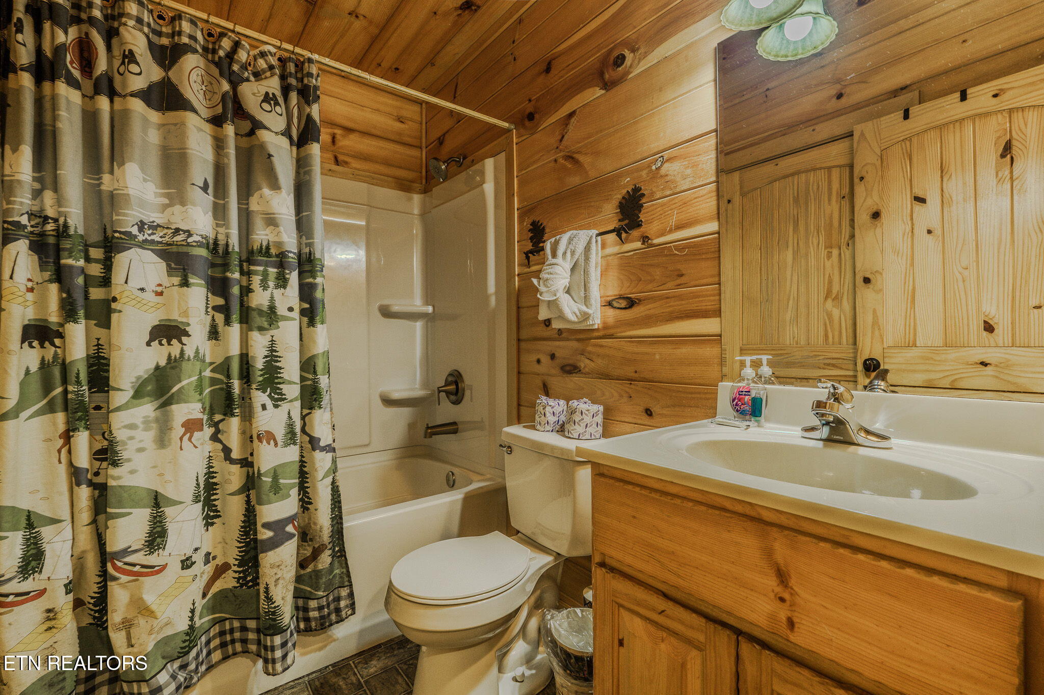 205 W Pinnacle Drive Gatlinburg TN 37738