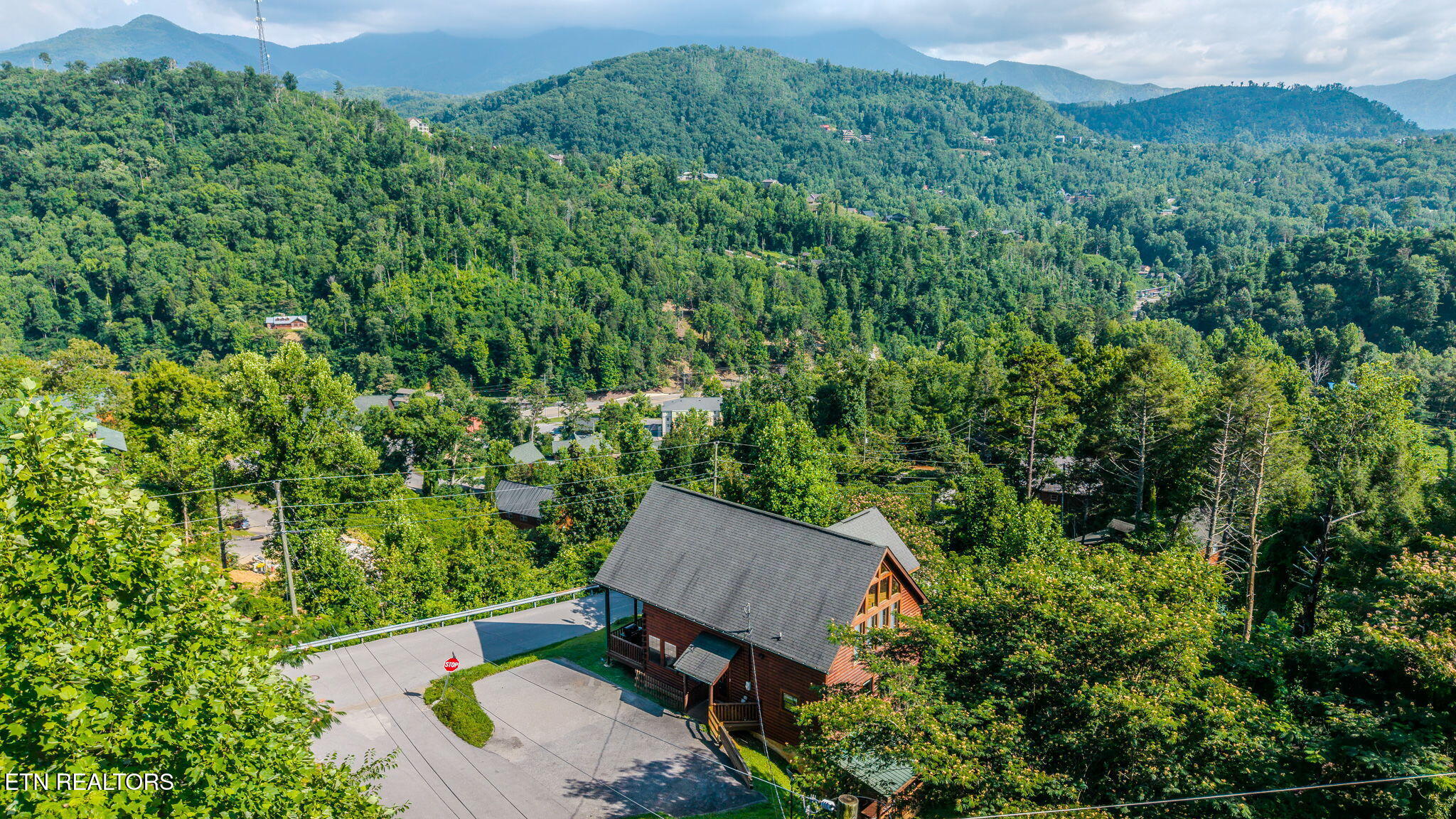 205 W Pinnacle Drive Gatlinburg TN 37738