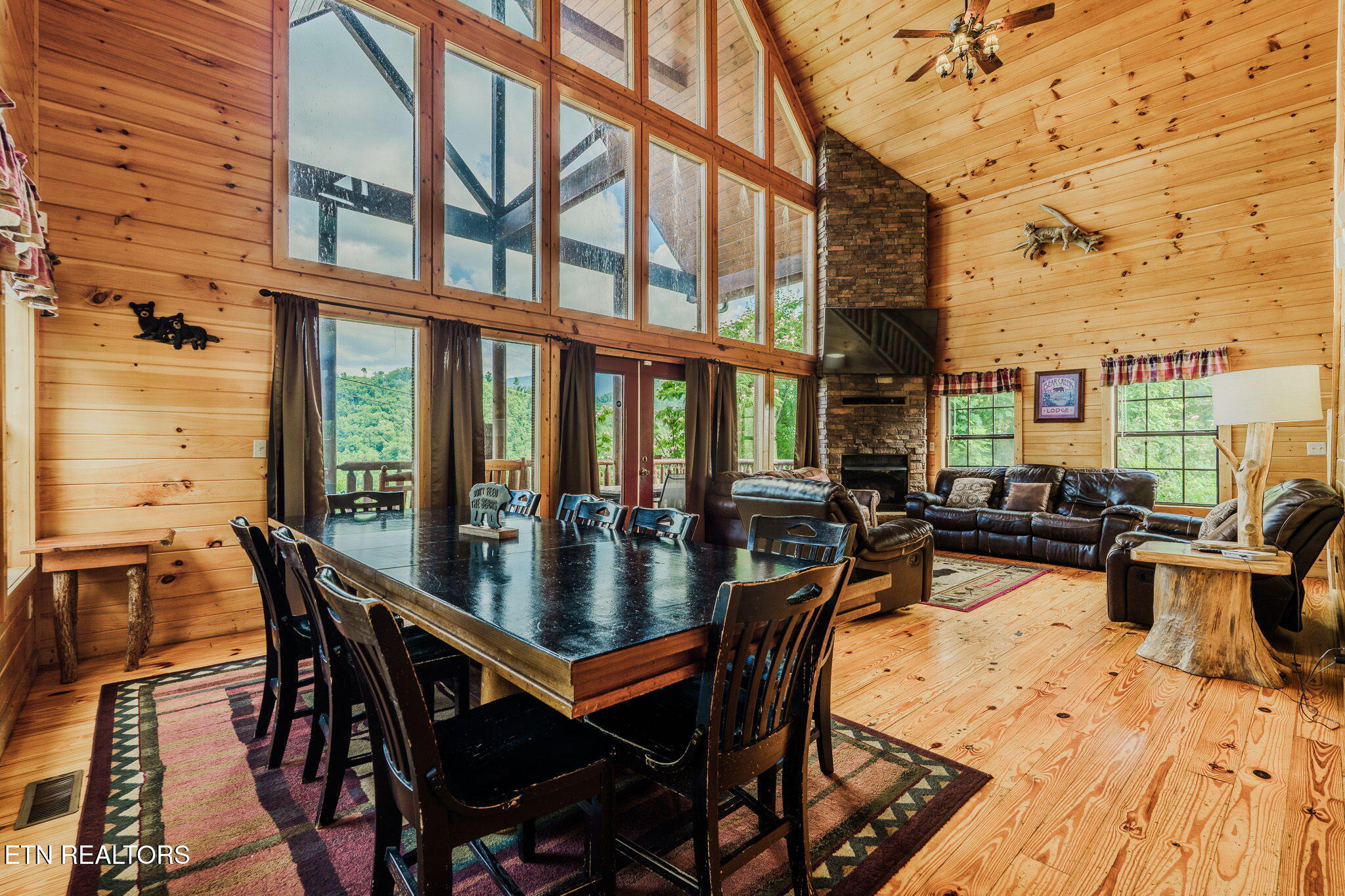 205 W Pinnacle Drive Gatlinburg TN 37738