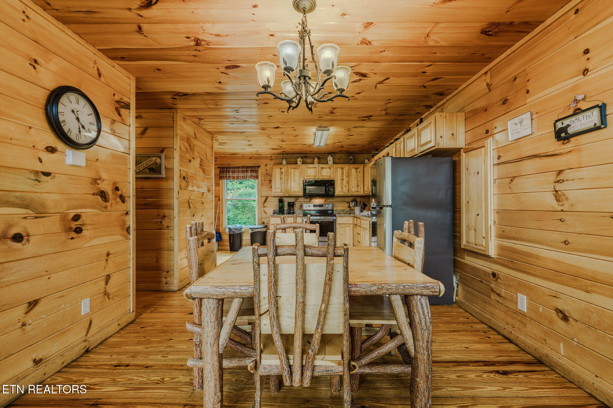 205 W Pinnacle Drive Gatlinburg TN 37738