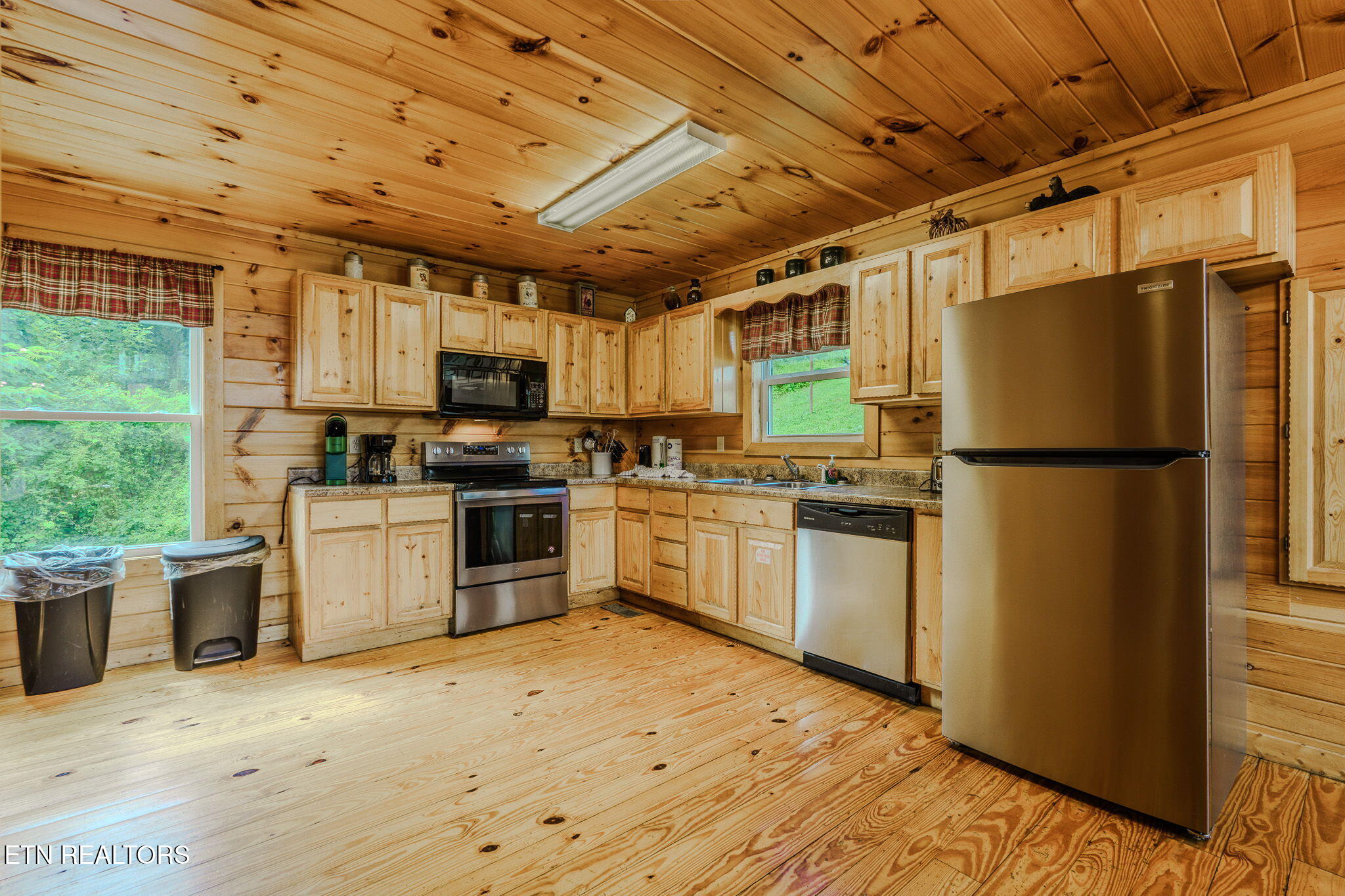 205 W Pinnacle Drive Gatlinburg TN 37738