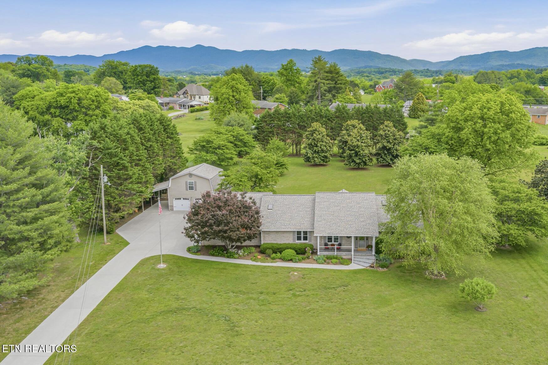 3541 Peppermint Hills Drive Maryville TN 37804