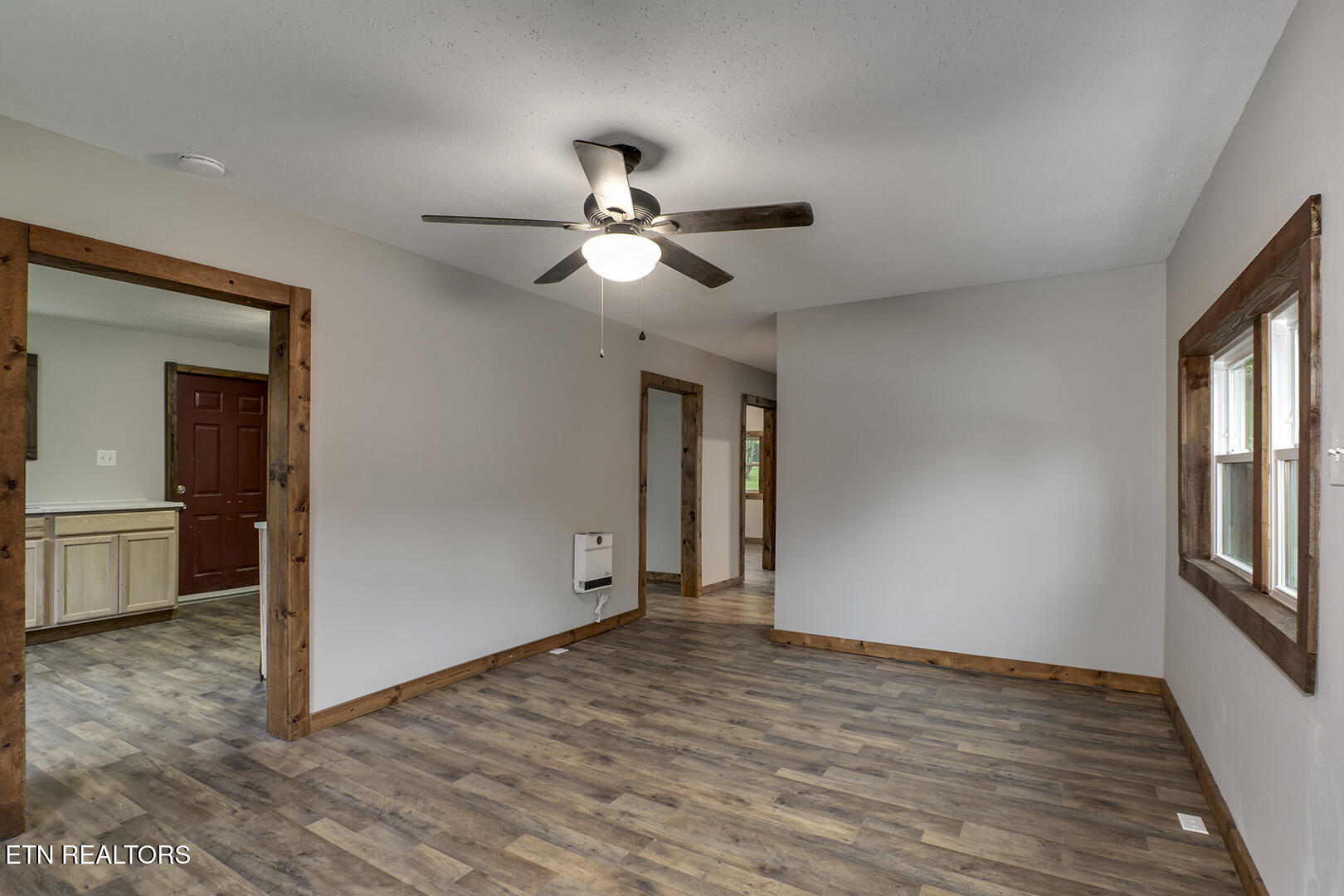 324 N Georgia Avenue Etowah TN 37331