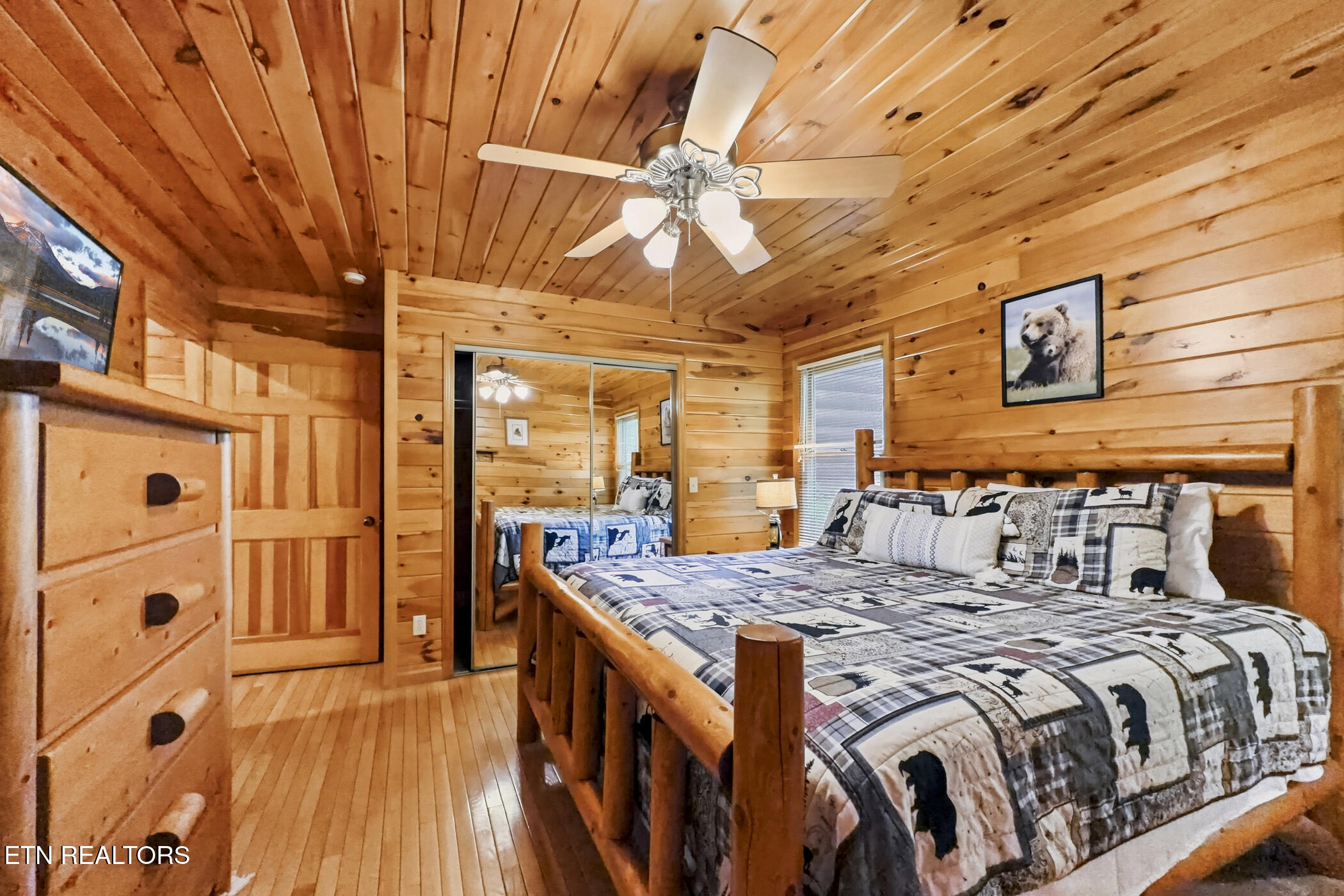 817 Sunshine Trail Gatlinburg TN 37738