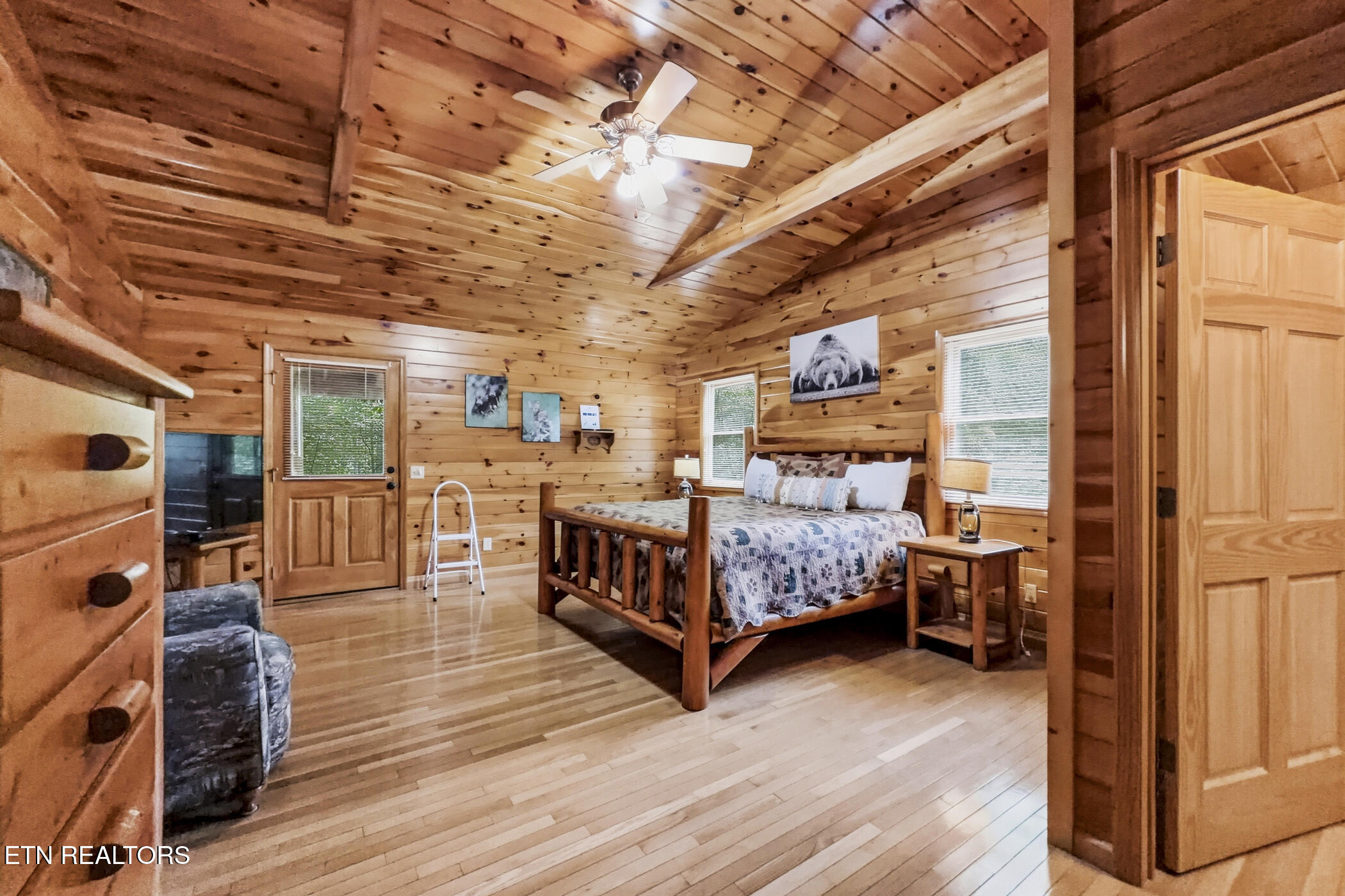 817 Sunshine Trail Gatlinburg TN 37738