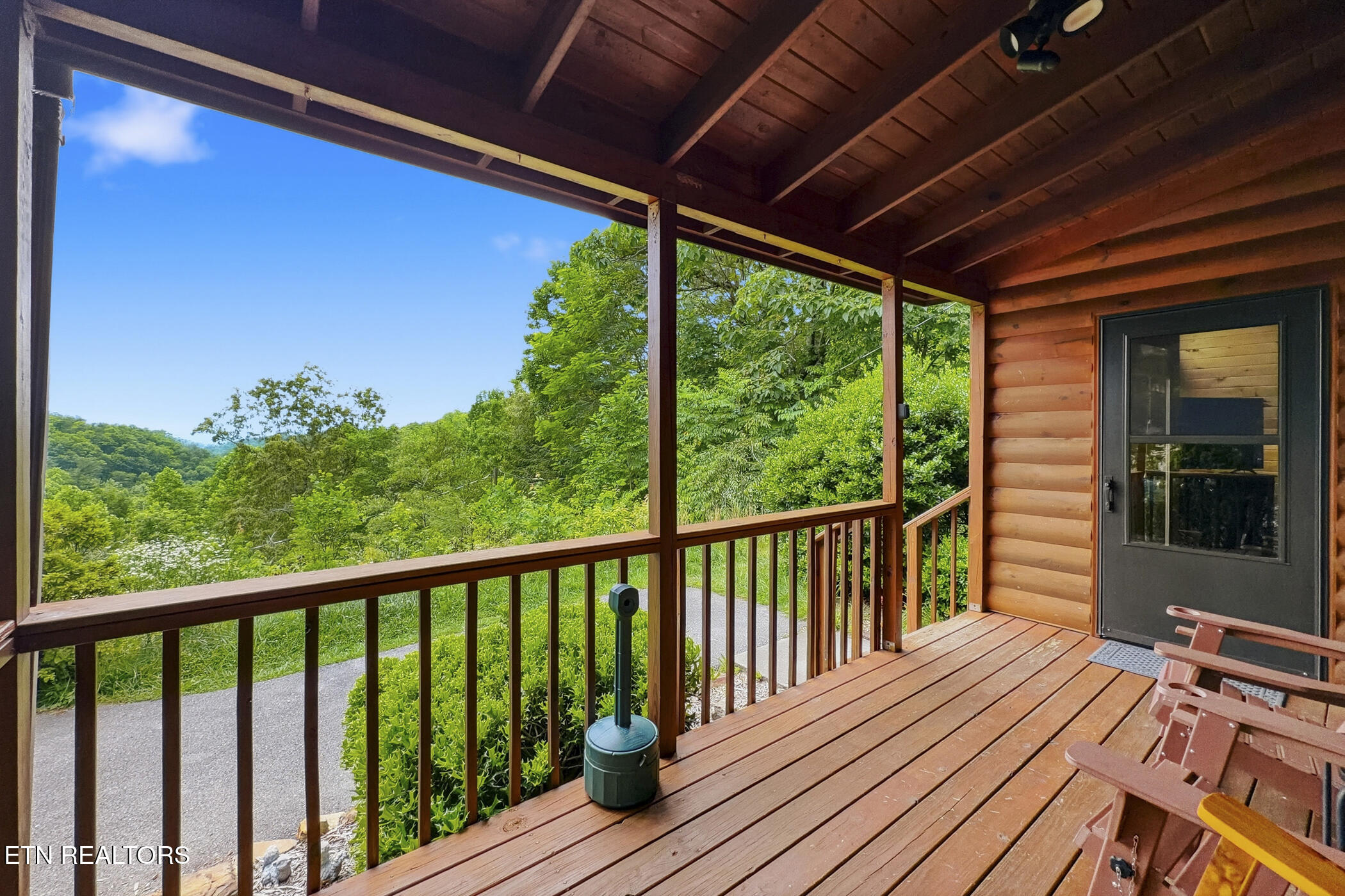 817 Sunshine Trail Gatlinburg TN 37738