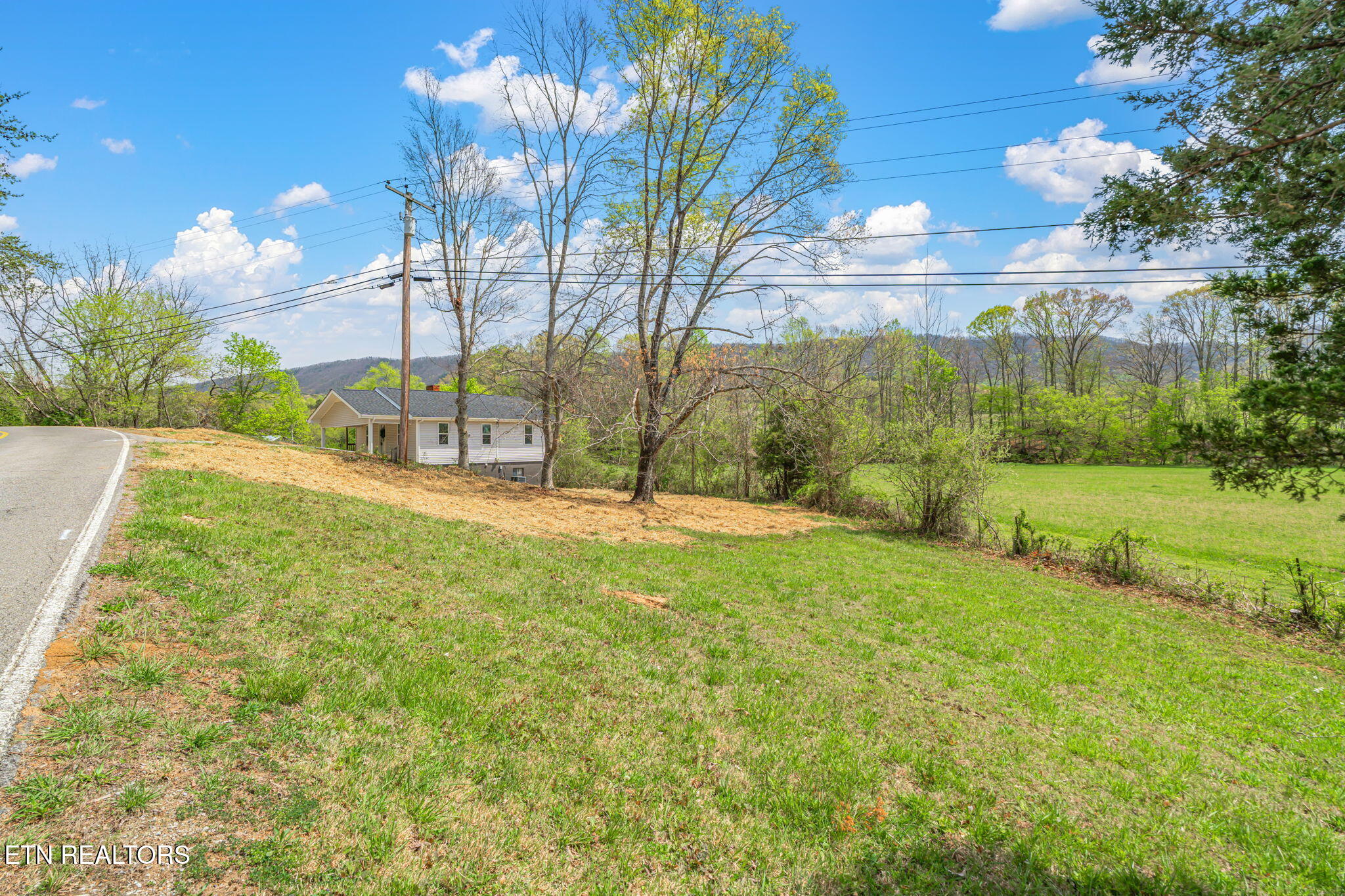 1757 Old Piney Road Maryville TN 37803