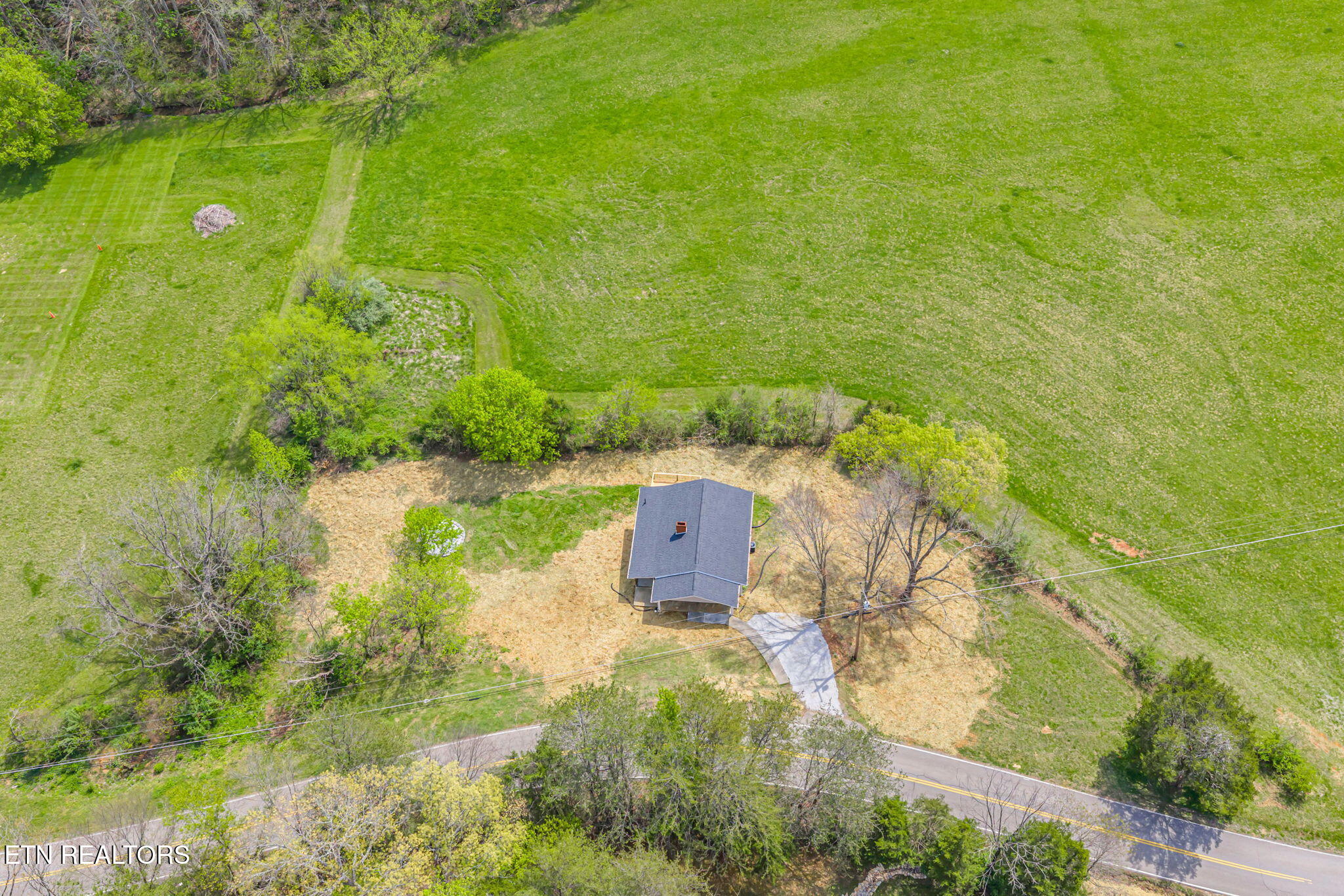 1757 Old Piney Road Maryville TN 37803