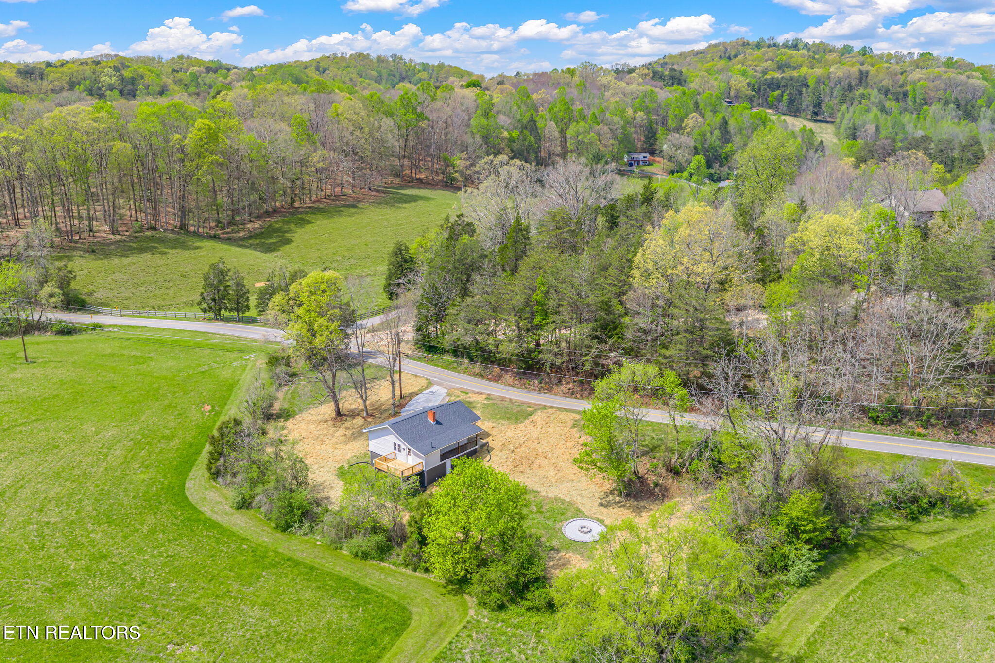 1757 Old Piney Road Maryville TN 37803