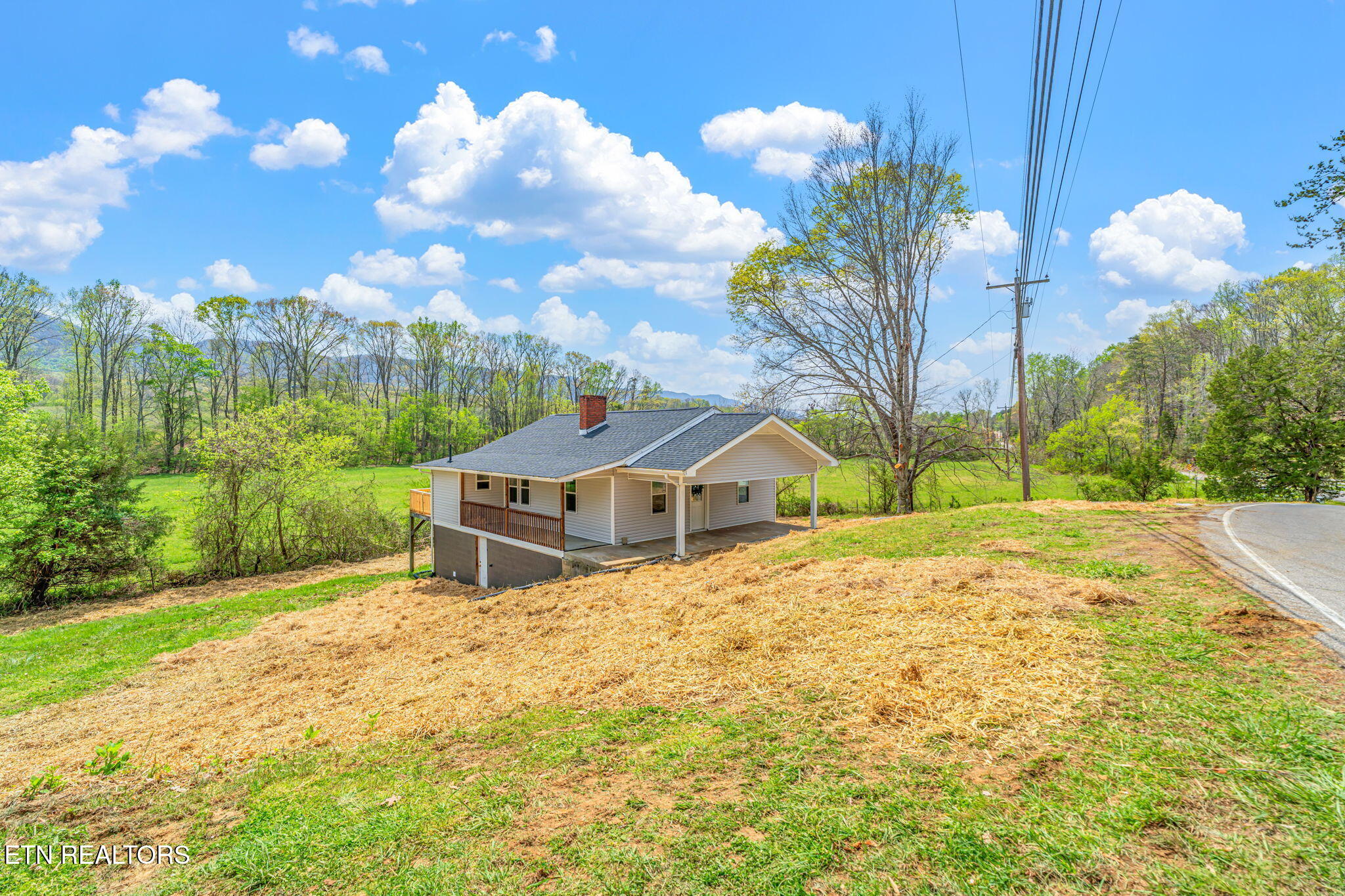 1757 Old Piney Road Maryville TN 37803
