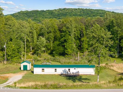 390 Sparkmantown Road Rock Island TN 38581