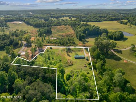 390 Sparkmantown Road Rock Island TN 38581