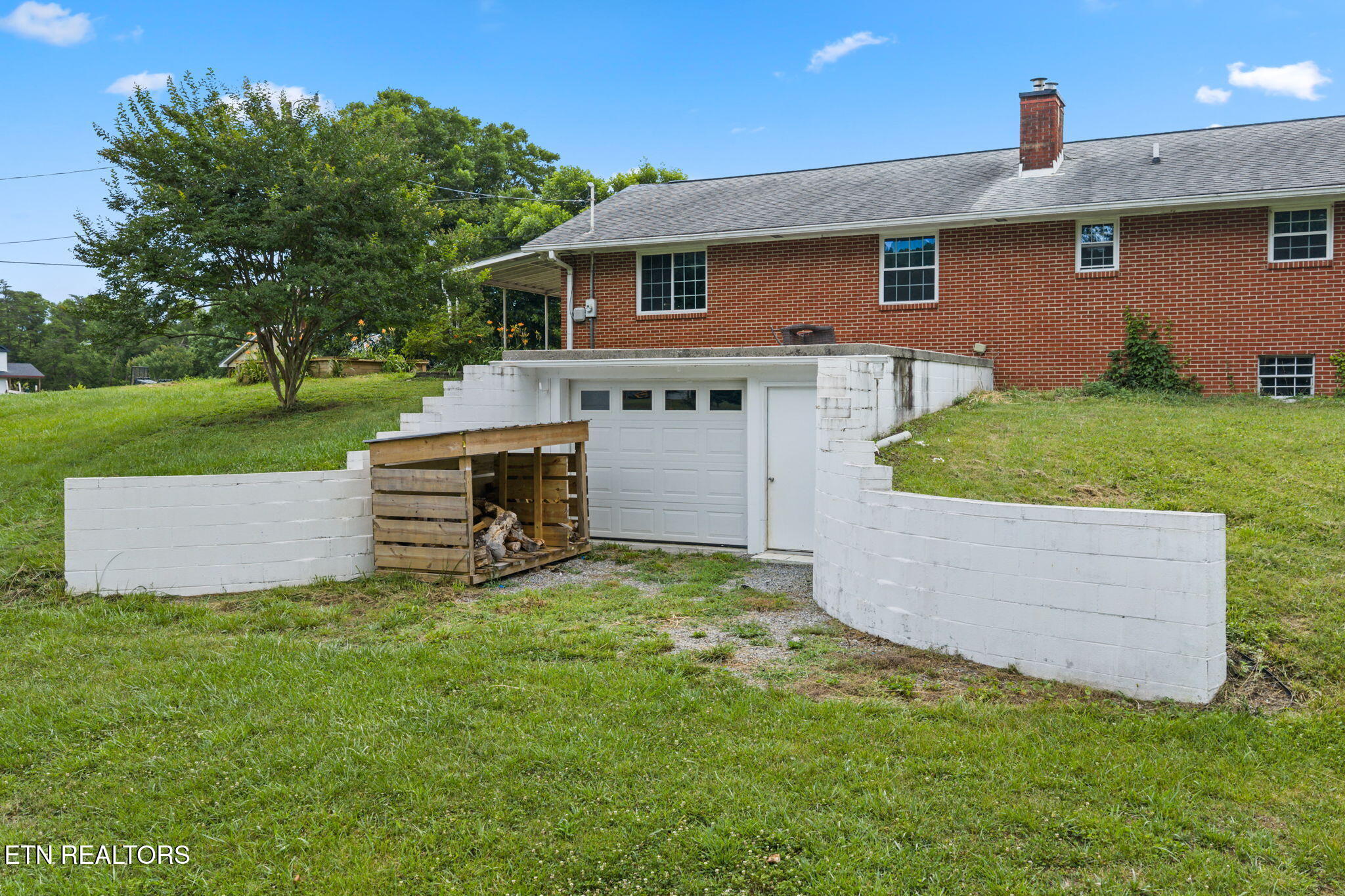 260 Long Hollow Road Clinton TN 37716