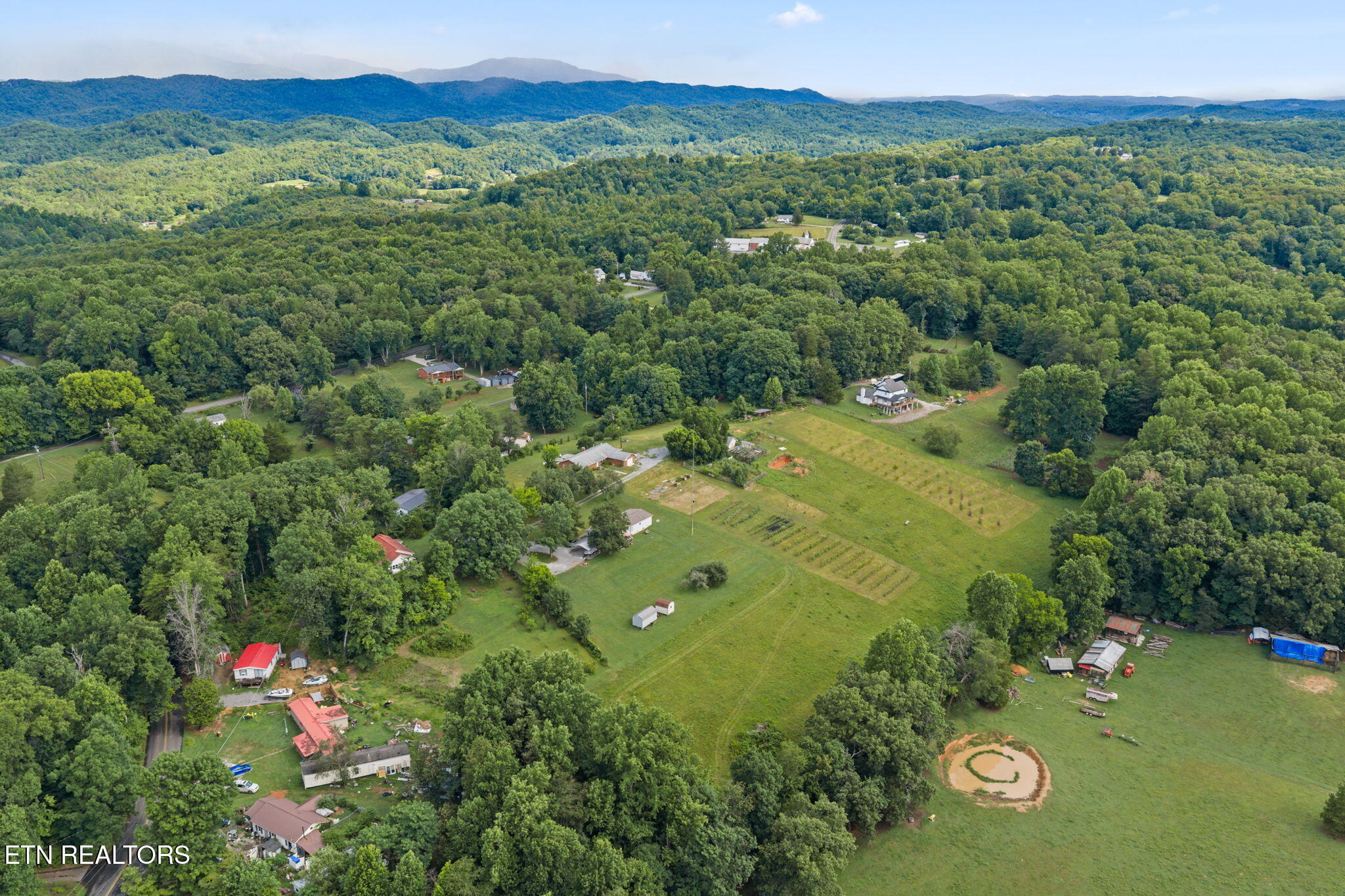 260 Long Hollow Road Clinton TN 37716