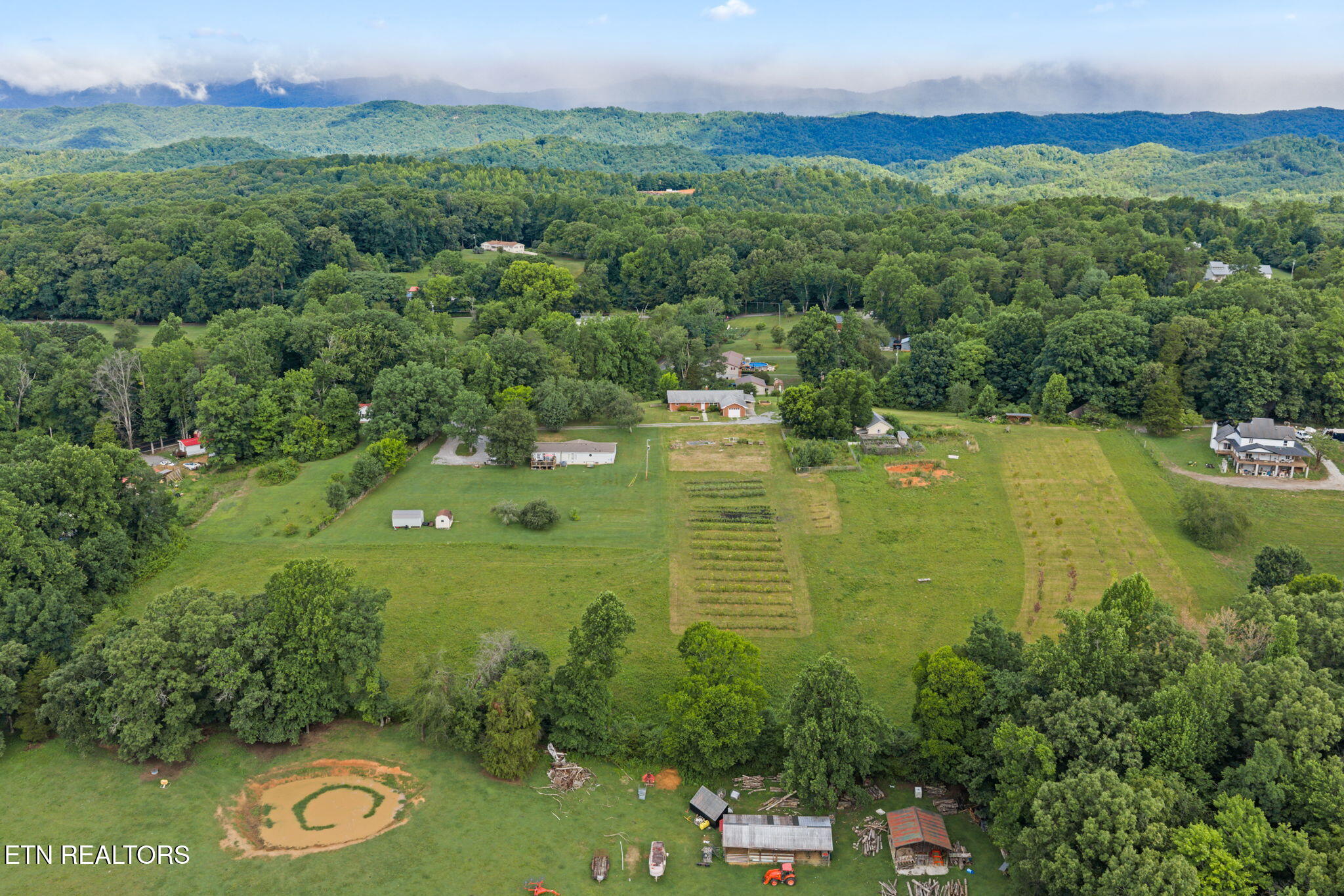 260 Long Hollow Road Clinton TN 37716
