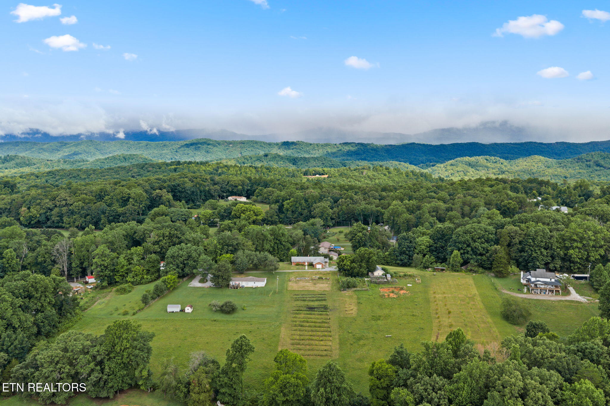 260 Long Hollow Road Clinton TN 37716