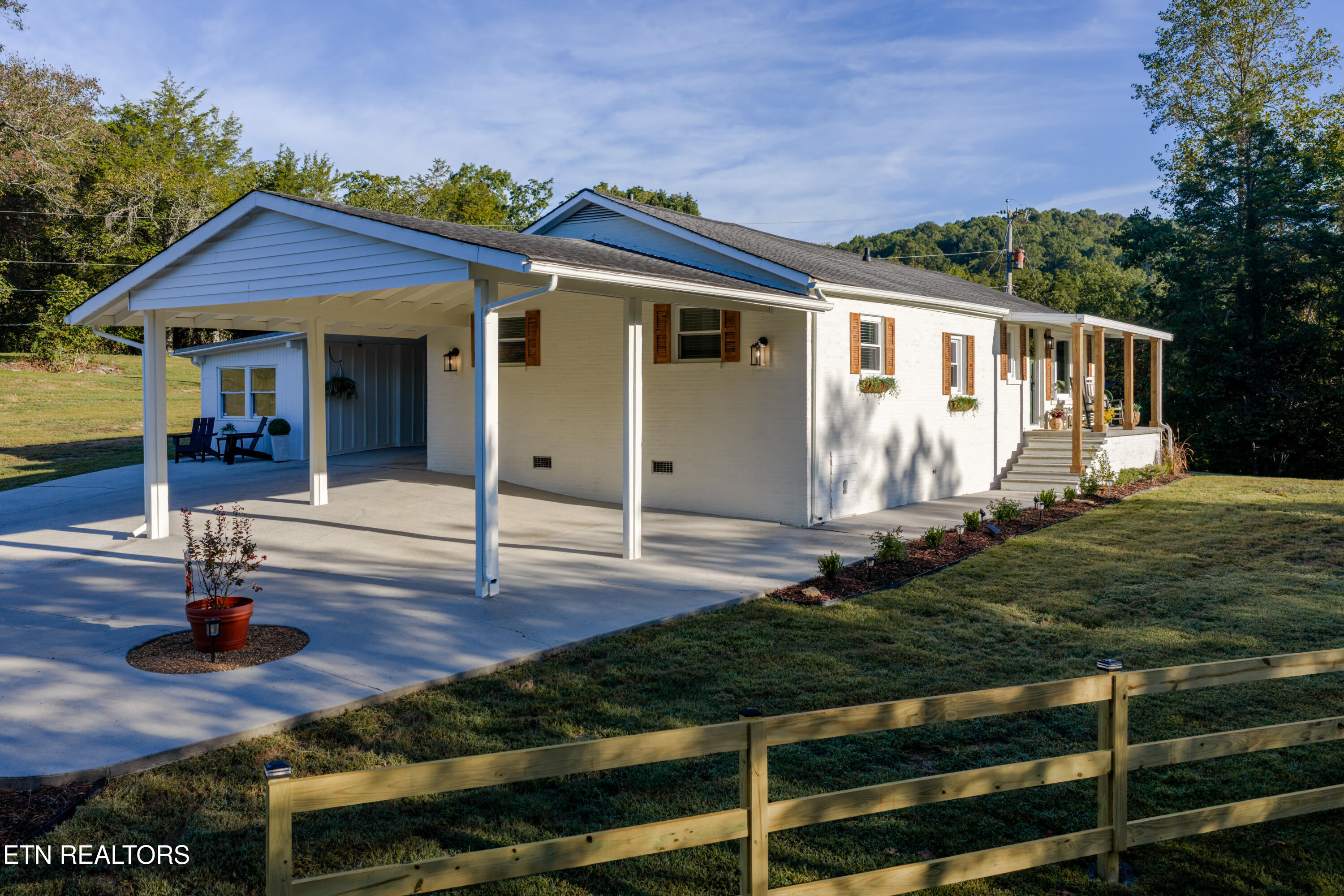1184 Raccoon Valley Road Maynardville TN 37807